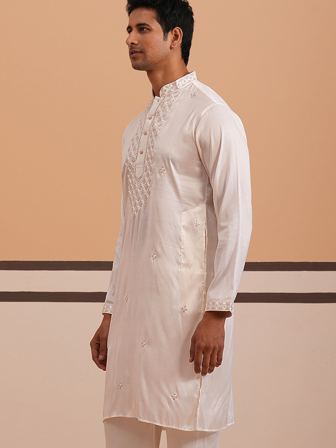 DesiQlo Men Embroidered Kurta Only - White - 65KO_5358White_S