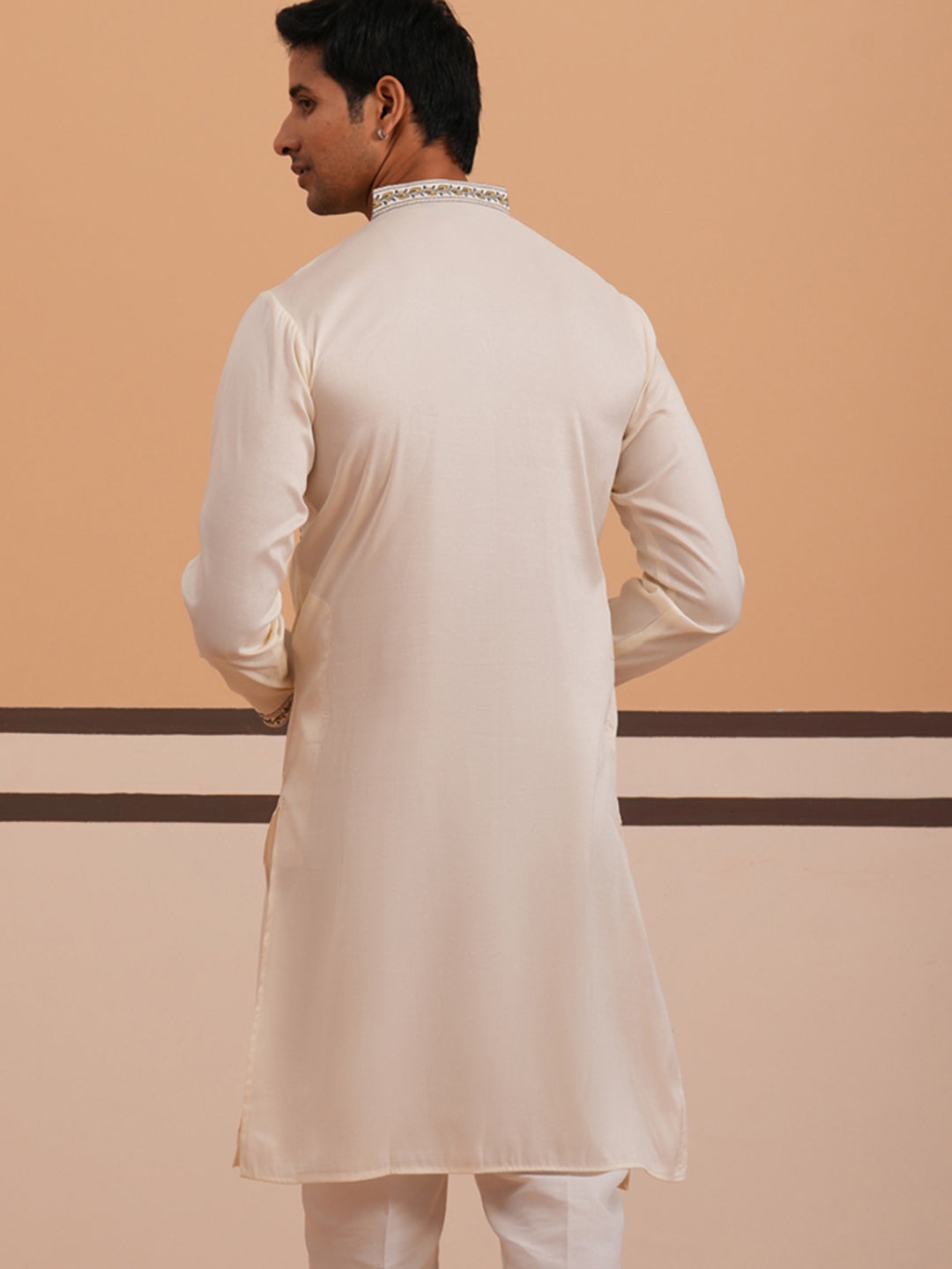 DesiQlo Men Embroidered Kurta Only - White - 65KO_5361White_S
