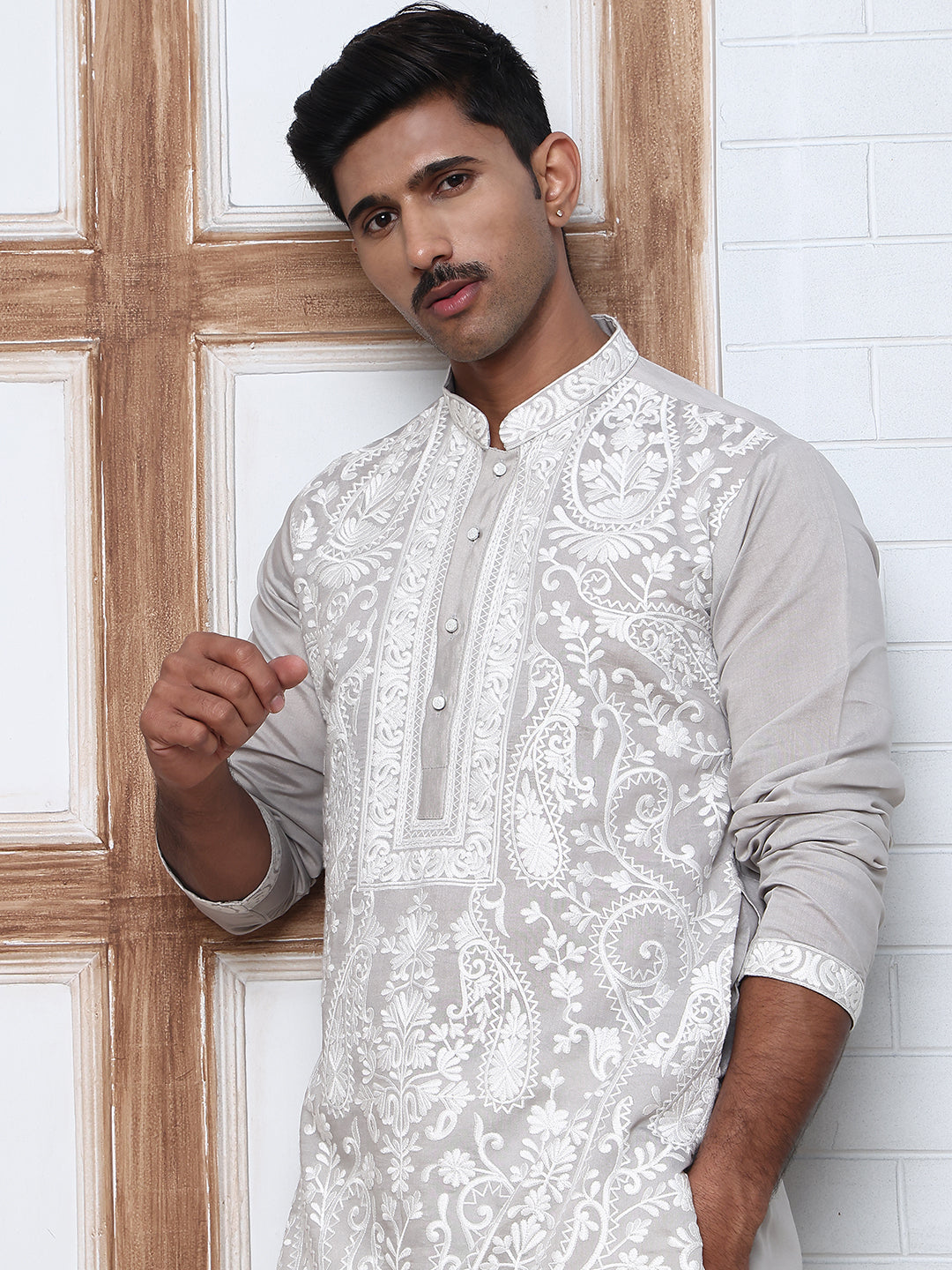 DesiQlo Men Embroidered Kurta Only - Grey - 65KO_5362Grey_S
