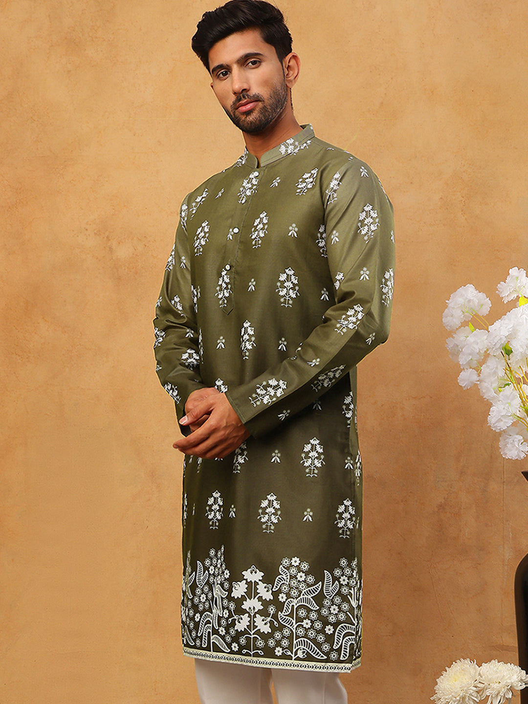 DesiQlo Men Floral Kurta Only - Green