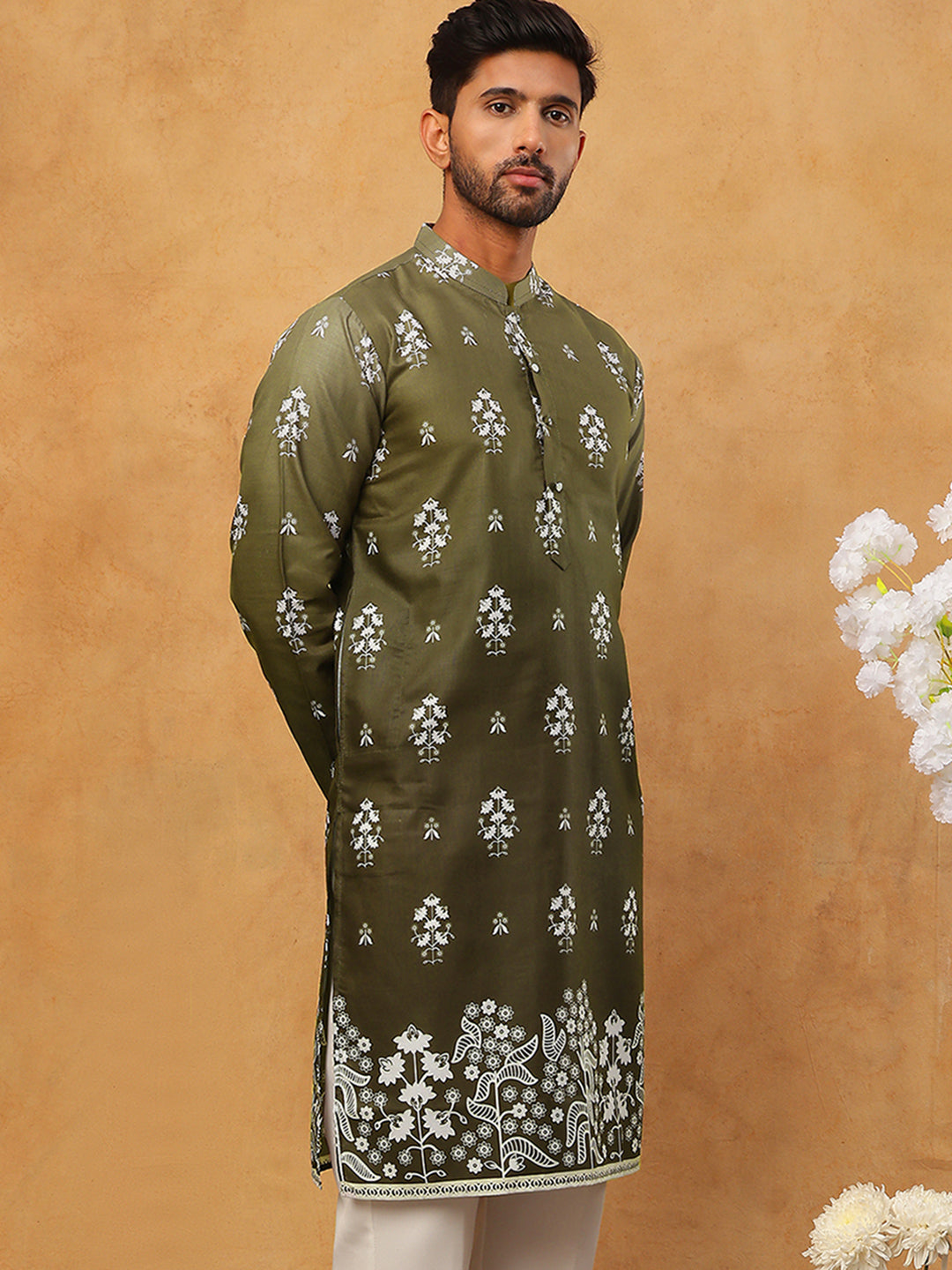 DesiQlo Men Floral Kurta Only - Green