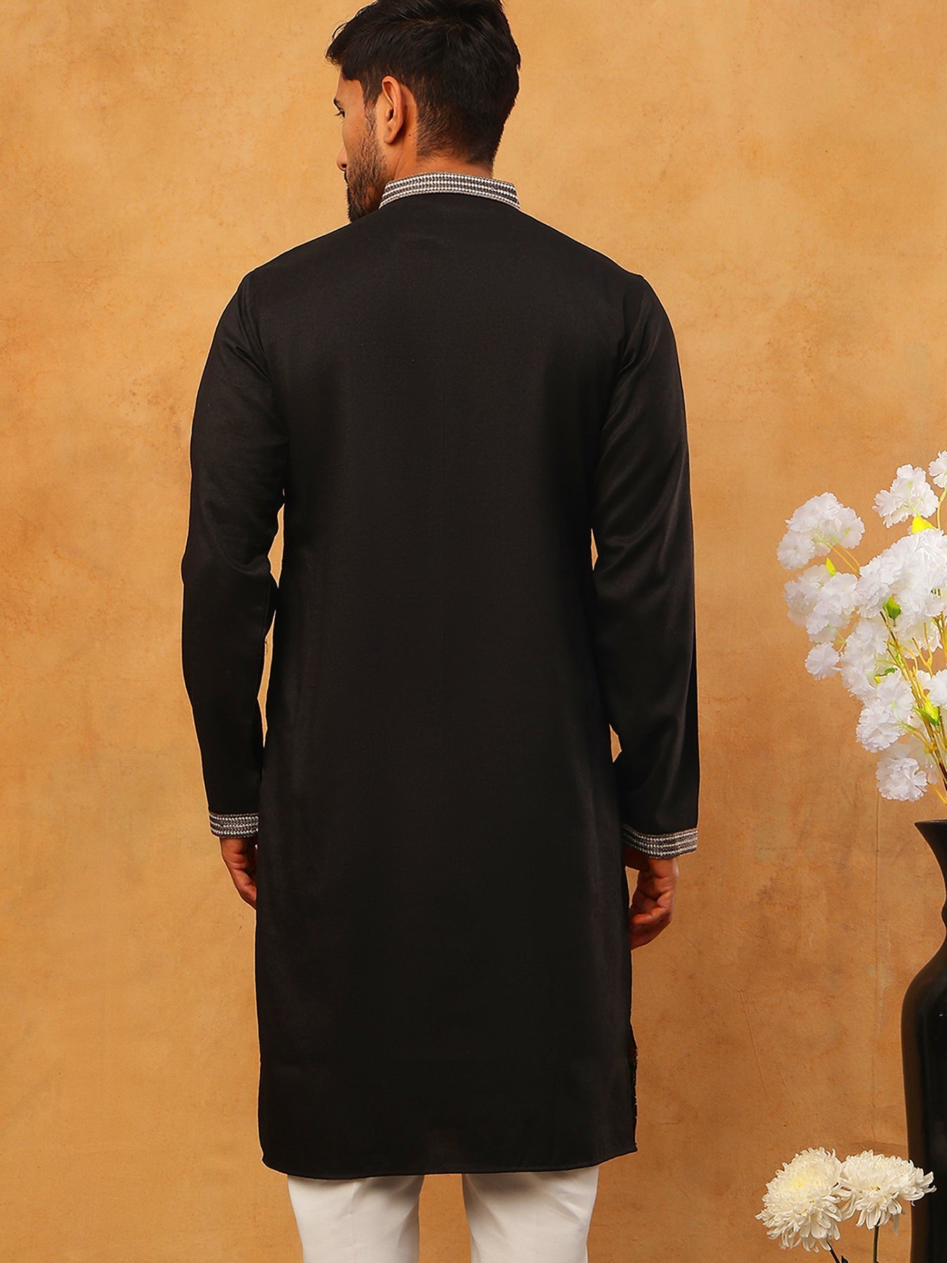 DesiQlo Men Floral Kurta Only - Black - 65KO_5418Black_S