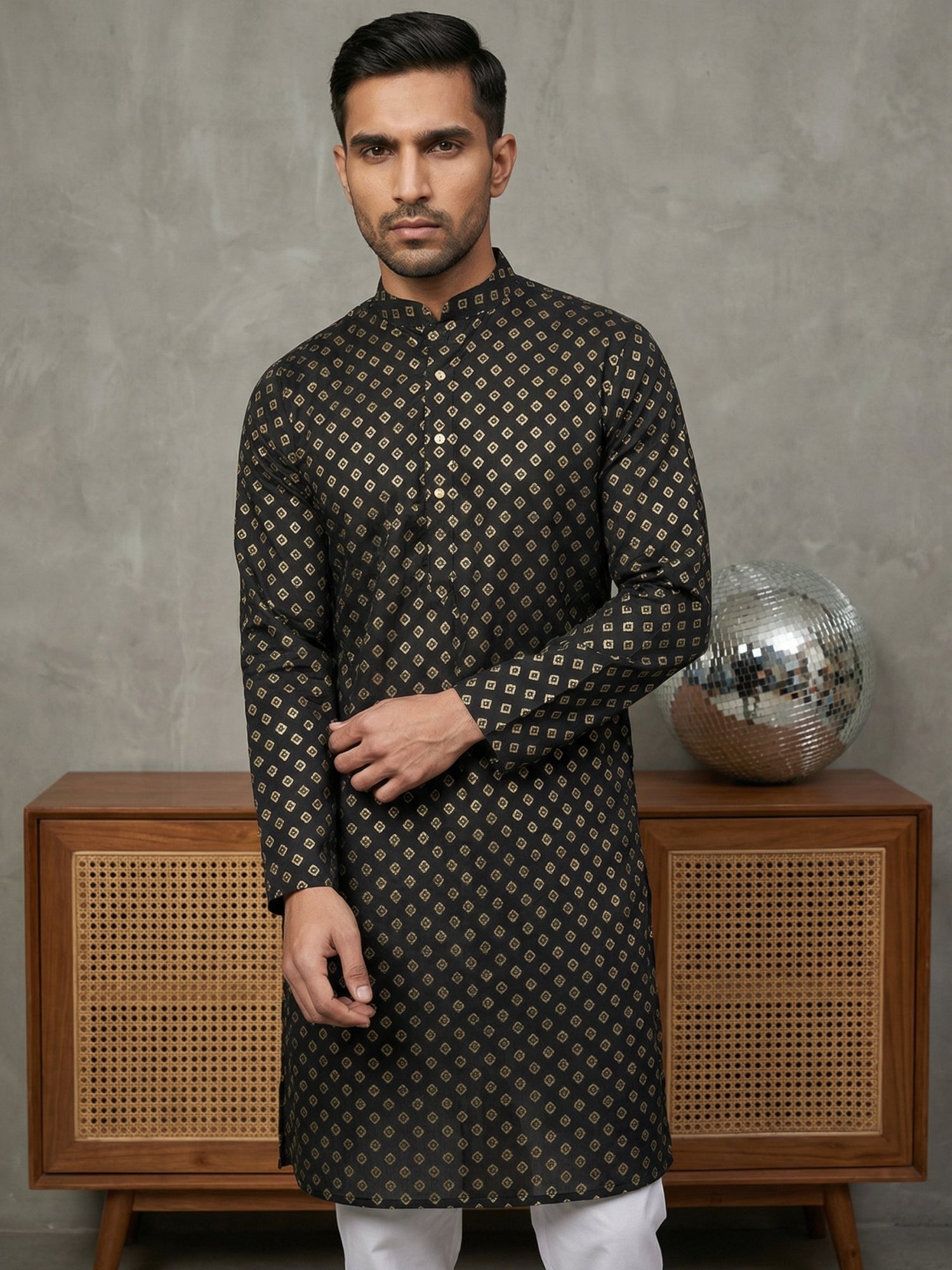 DesiQlo Men Printed Kurta Only - Black - 65KO_5421Black_S