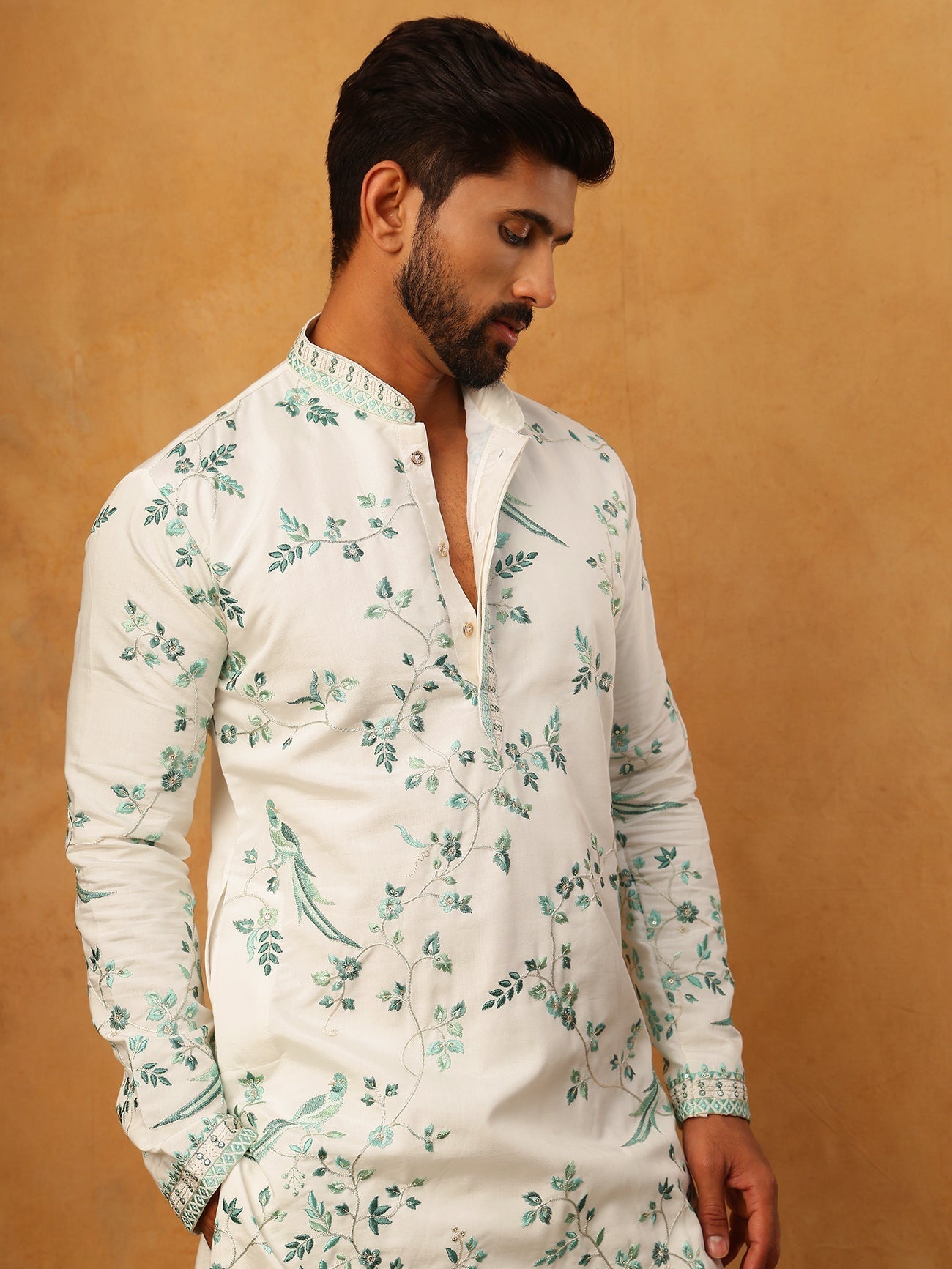 DesiQlo Men Animal Kurta Only - White - 65KO_5426White_S