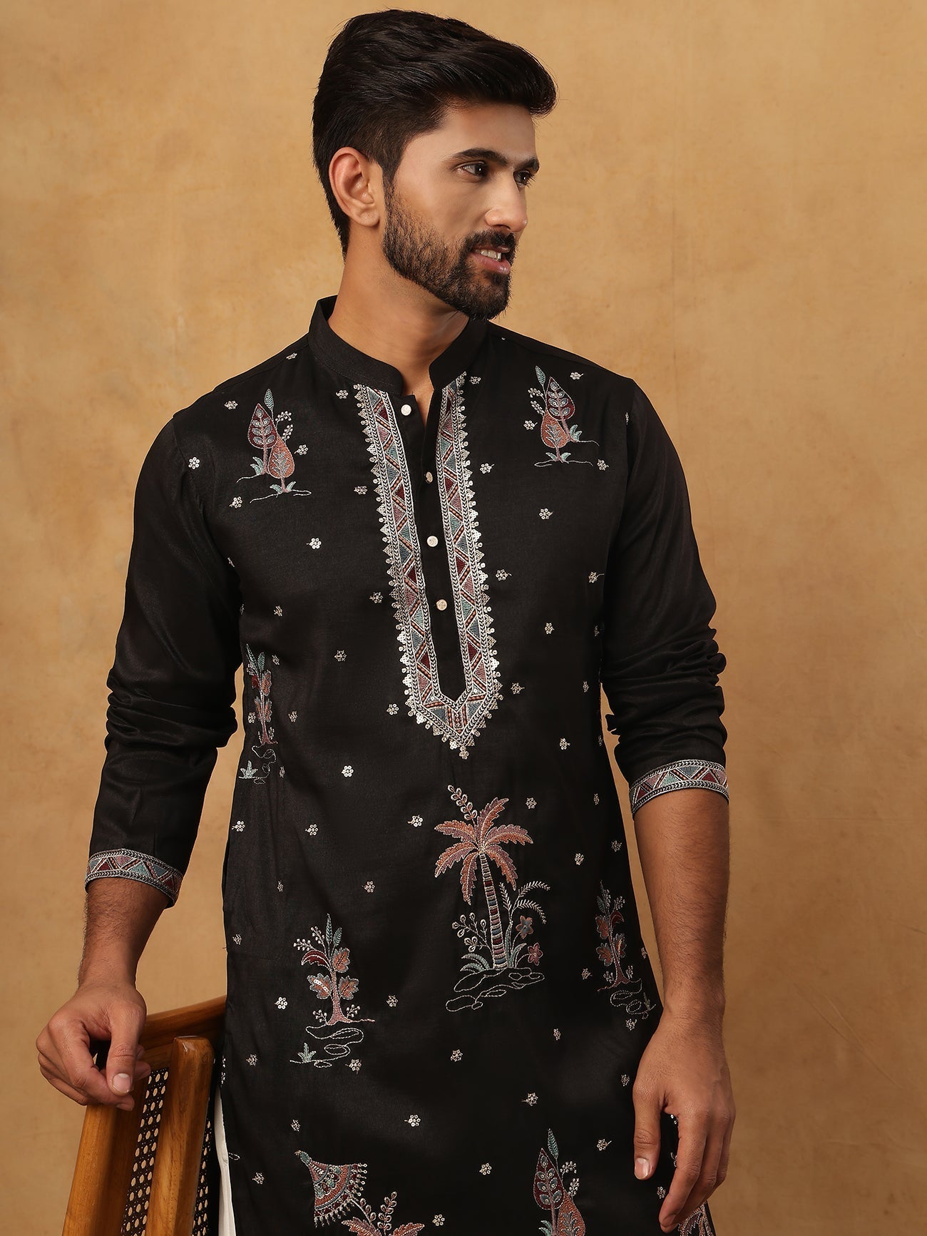 DesiQlo Men Floral Kurta Only - Black - 65KO_5431Black_S