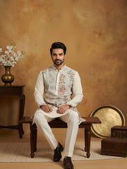 Men Embroidered Silk Blend Kurta ( 65KO 5450White S ) [FF] [Q-11-14]