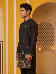 Men’s Classic Kurta with Rich Hemline Embroidery ( 65KO 5531Black ) [FF] [A-1-2-3-4]