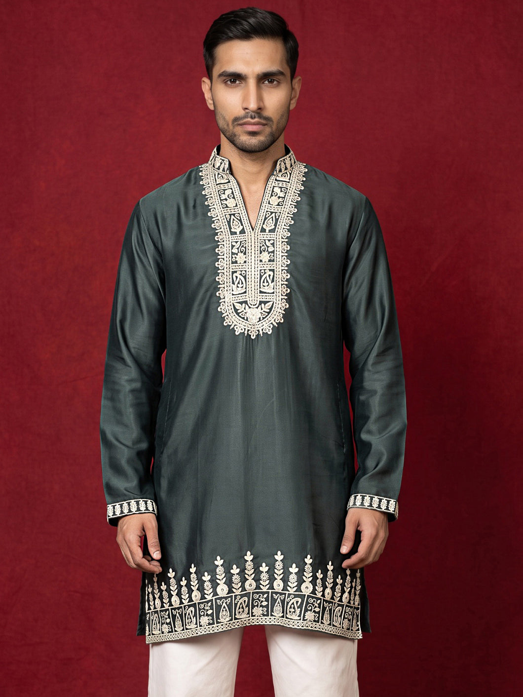 DesiQlo Men Embroidered Kurta Only - Green