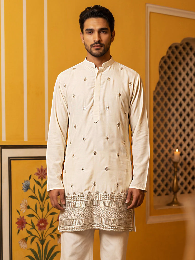 DesiQlo Men Embroidered Kurta Only - Beige