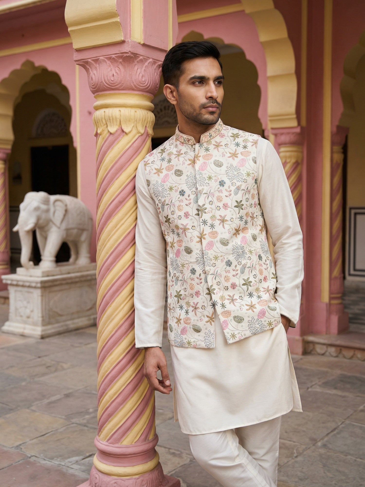 DesiQlo Men Embroidered Nehru Jacket and Kurta Pyjama S - 65KPWCS_5481