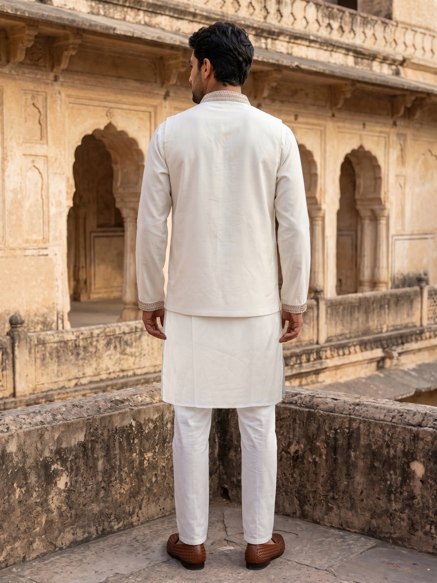 DesiQlo Men Embroidered Nehru Jacket and Kurta Pyjama S - 65KPWCS_5536