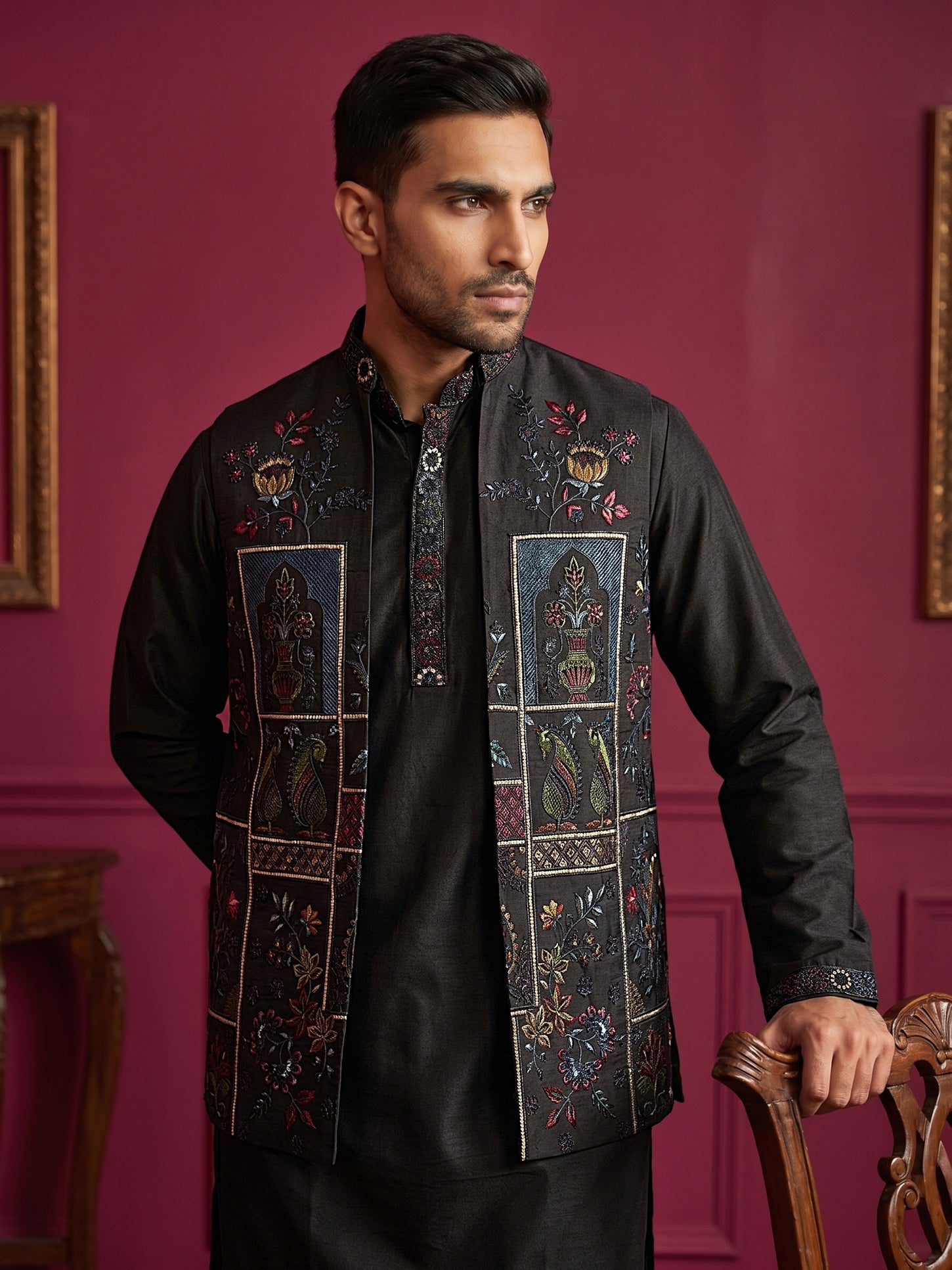 DesiQlo Men Embroidered Nehru Jacket and Kurta Pyjama S - 65KPWCS_5558