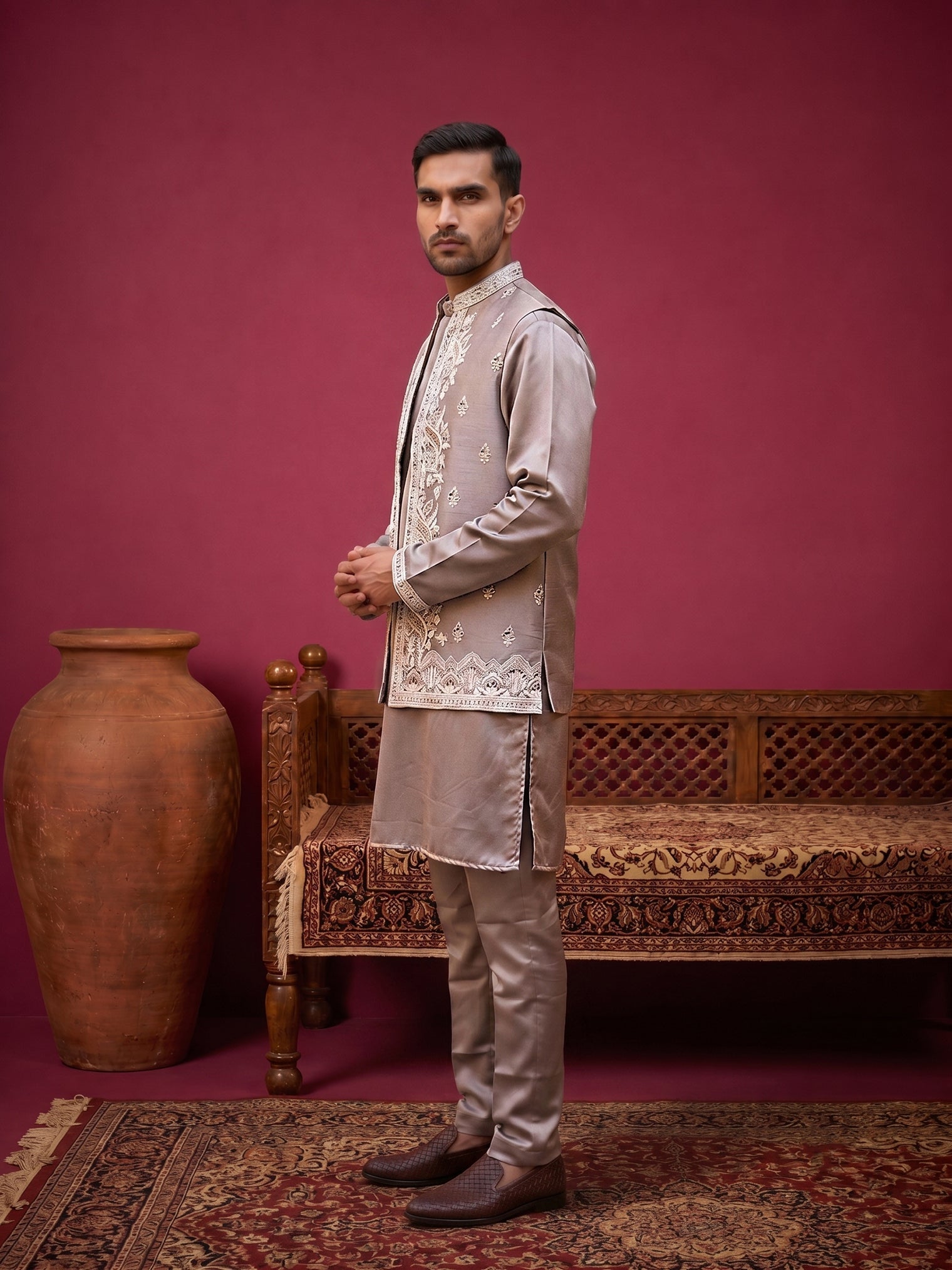 DesiQlo Men Embroidered Nehru Jacket and Kurta Pyjama Set - Gold
