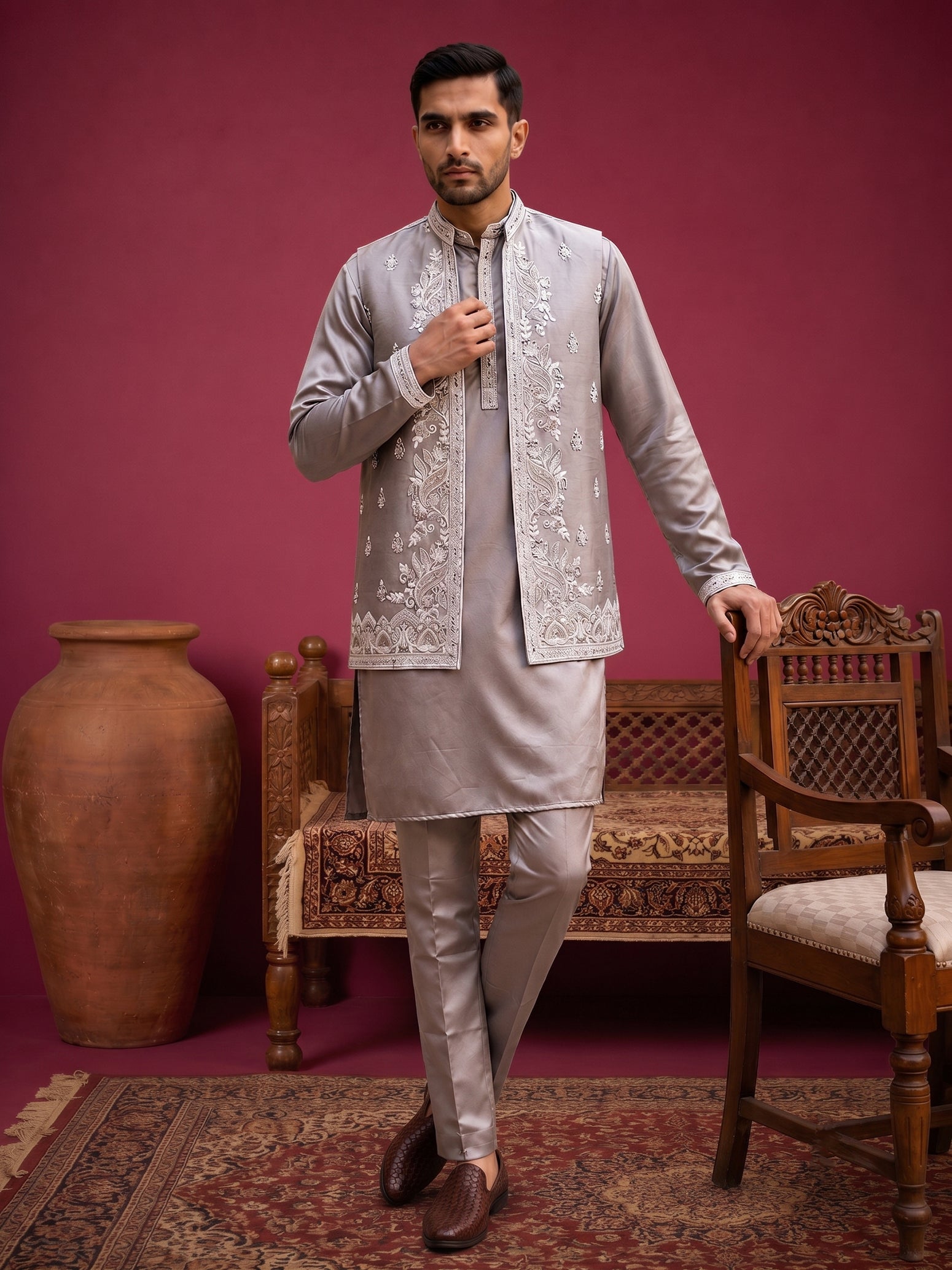 DesiQlo Men Embroidered Nehru Jacket and Kurta Pyjama Set - Gold