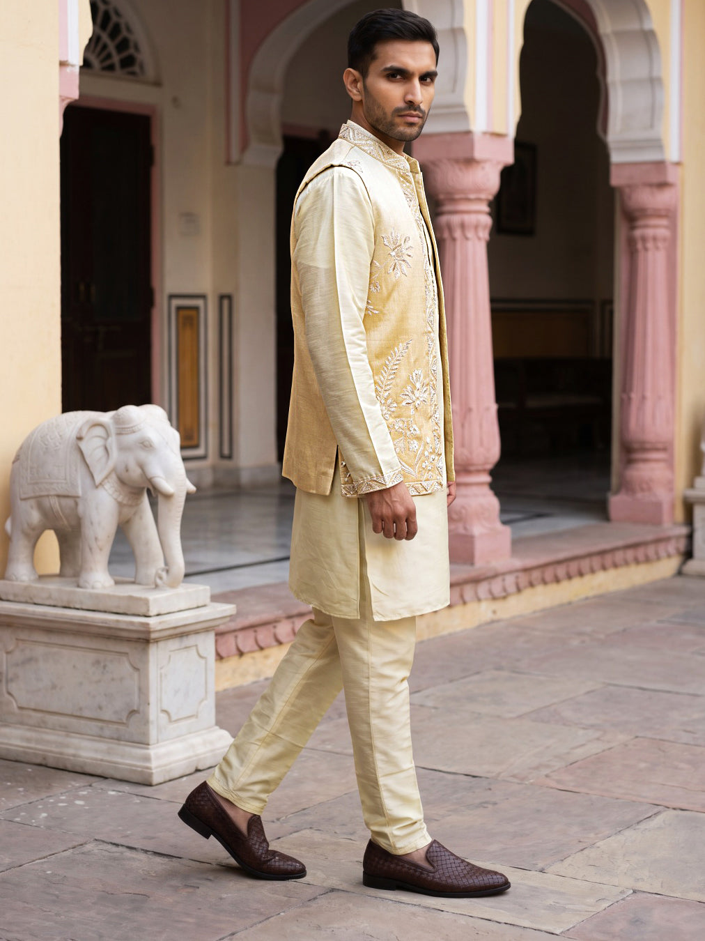 DesiQlo Men Embroidered Nehru Jacket and Kurta Pyjama S - 65KPWCS_MC_5