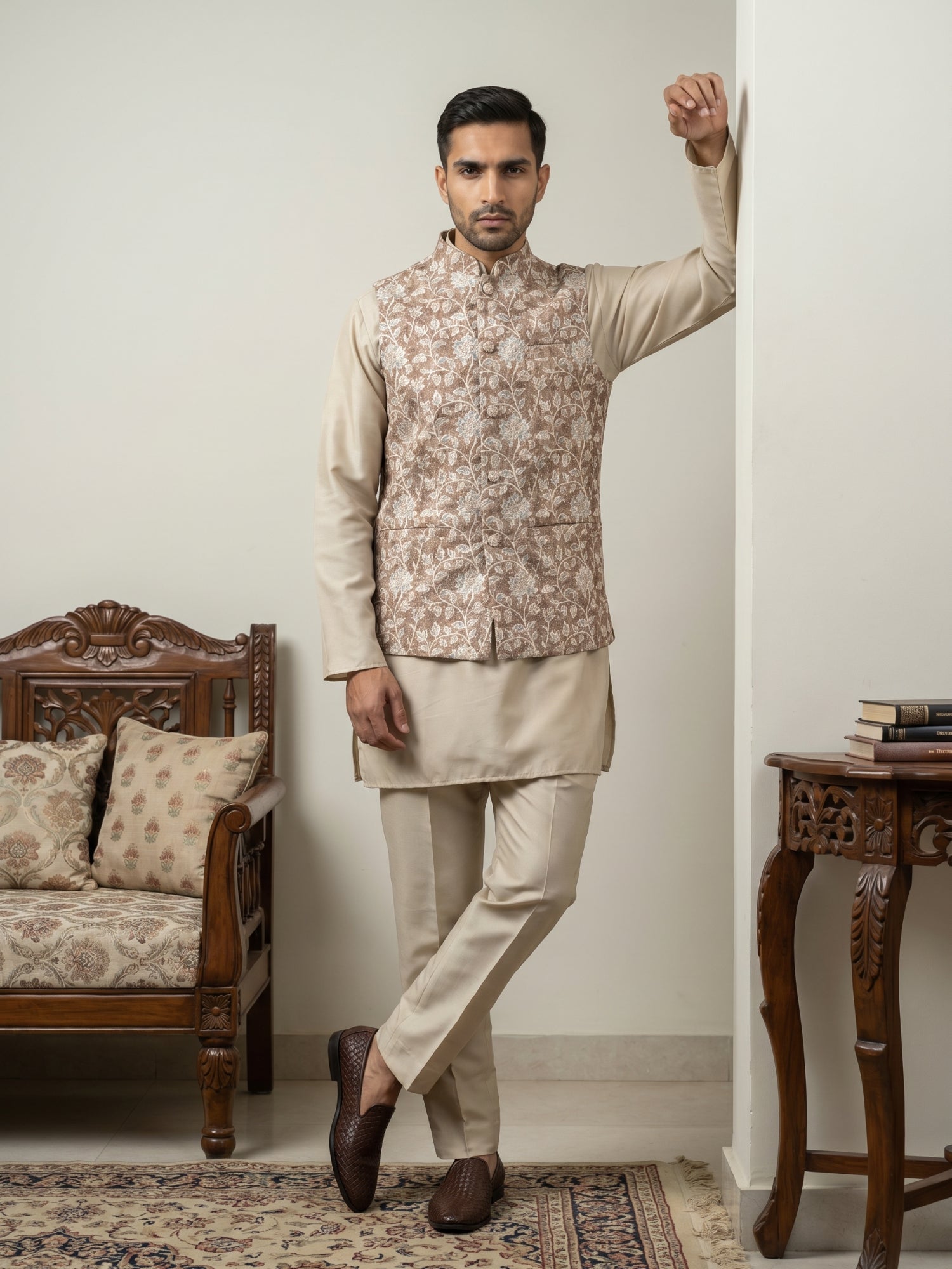 DesiQlo Men Embroidered Nehru Jacket and Kurta Pyjama S - 65 5beige
