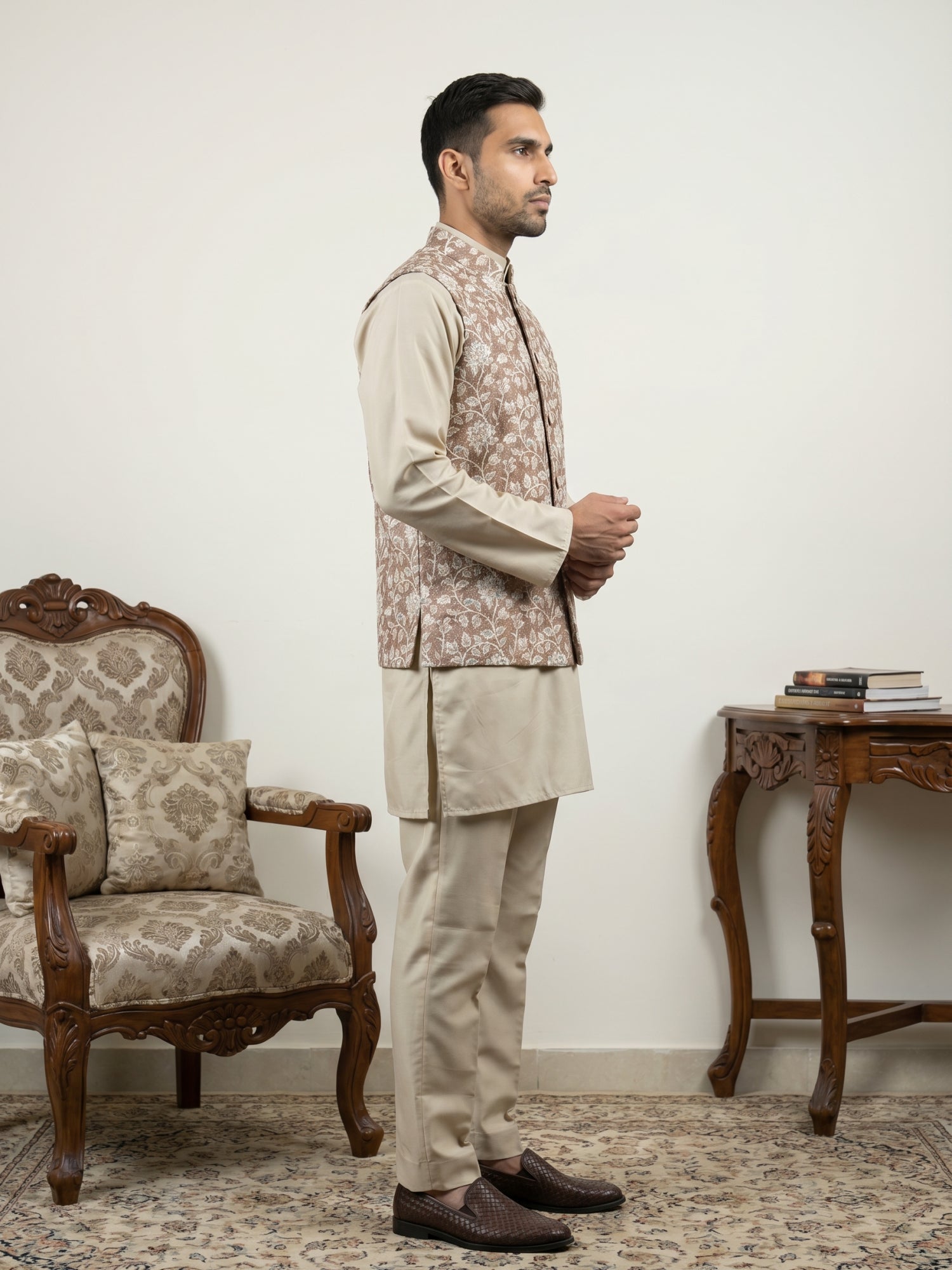 DesiQlo Men Embroidered Nehru Jacket and Kurta Pyjama S - 65 5beige