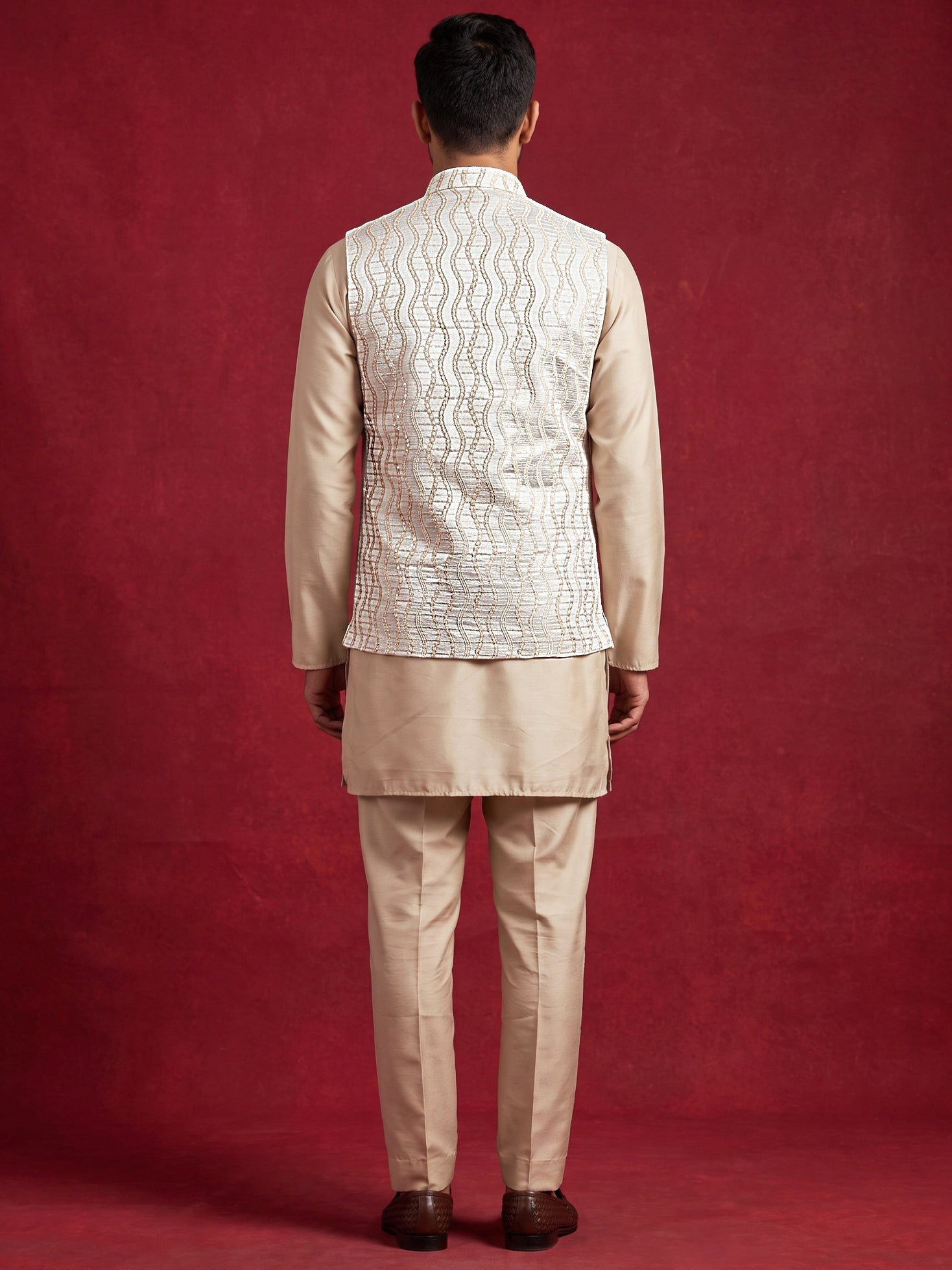 DesiQlo Men Woven Design Nehru Jacket and Kurta Pyjama  - 65 0white