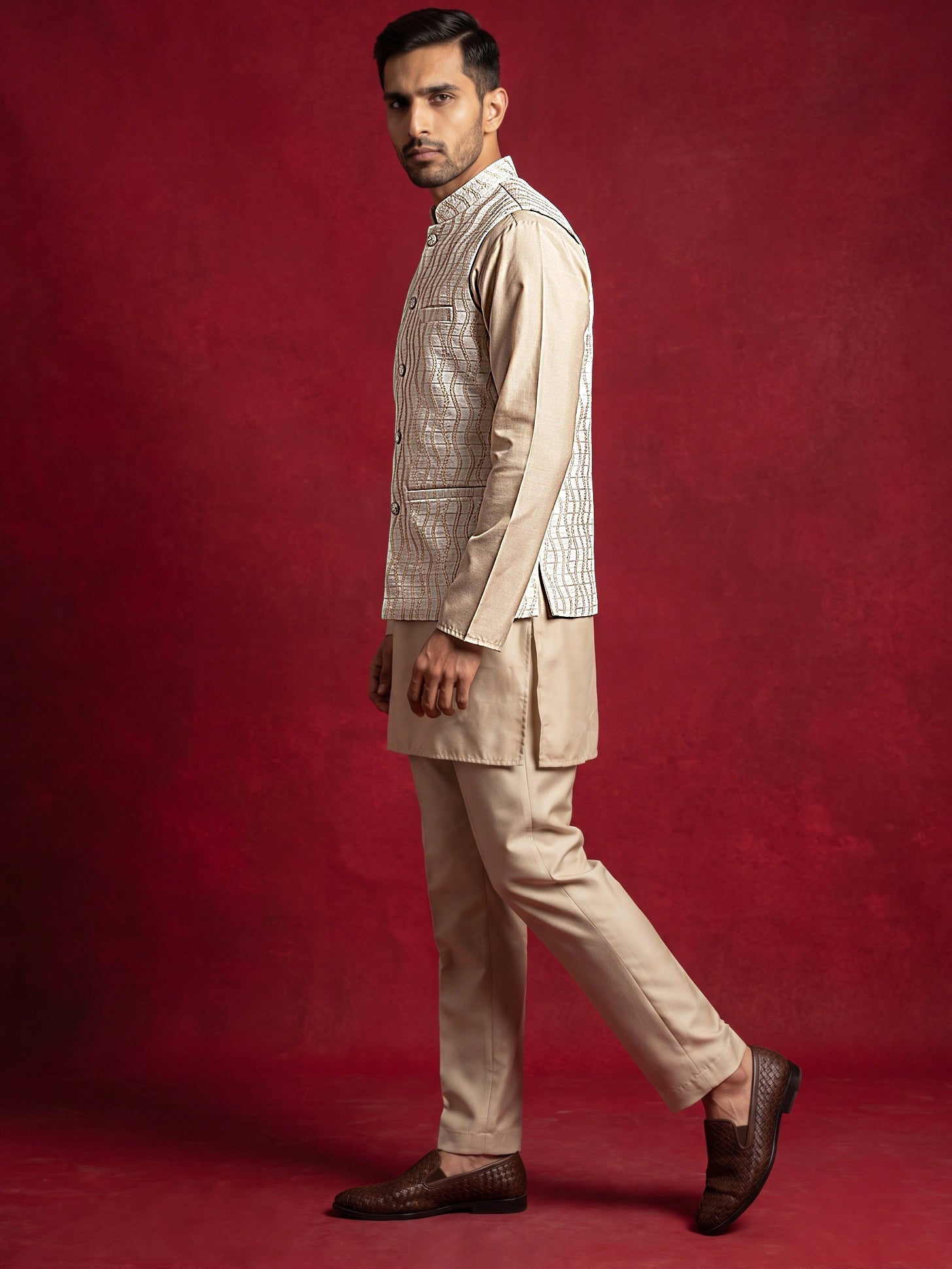 DesiQlo Men Woven Design Nehru Jacket and Kurta Pyjama  - 65 0white