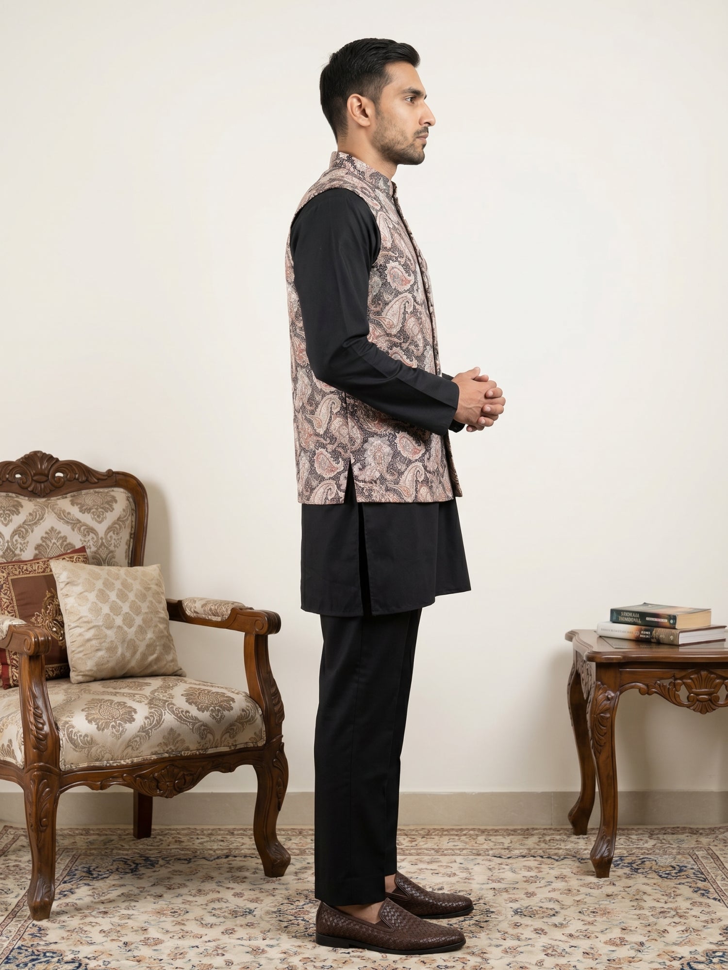 DesiQlo Men Embroidered Nehru Jacket and Kurta Pyjama S - 65 4black