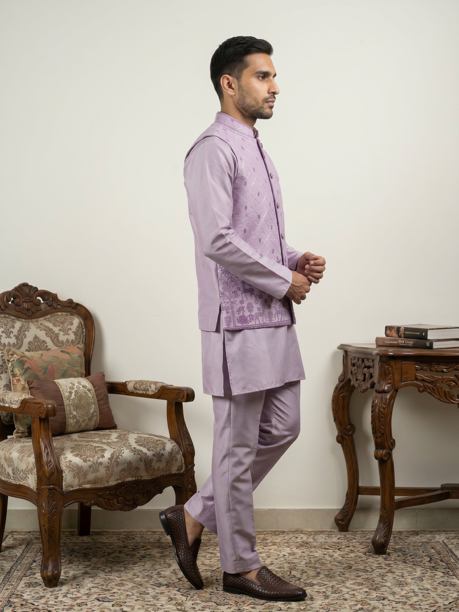 DesiQlo Men Printed Nehru Jacket and Kurta Pyjama Set - - 65KPWC_5586L
