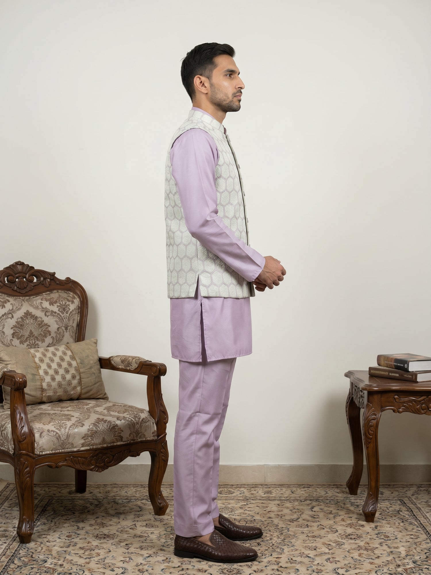 DesiQlo Men Embroidered Nehru Jacket and Kurta Pyjama S - 65 white
