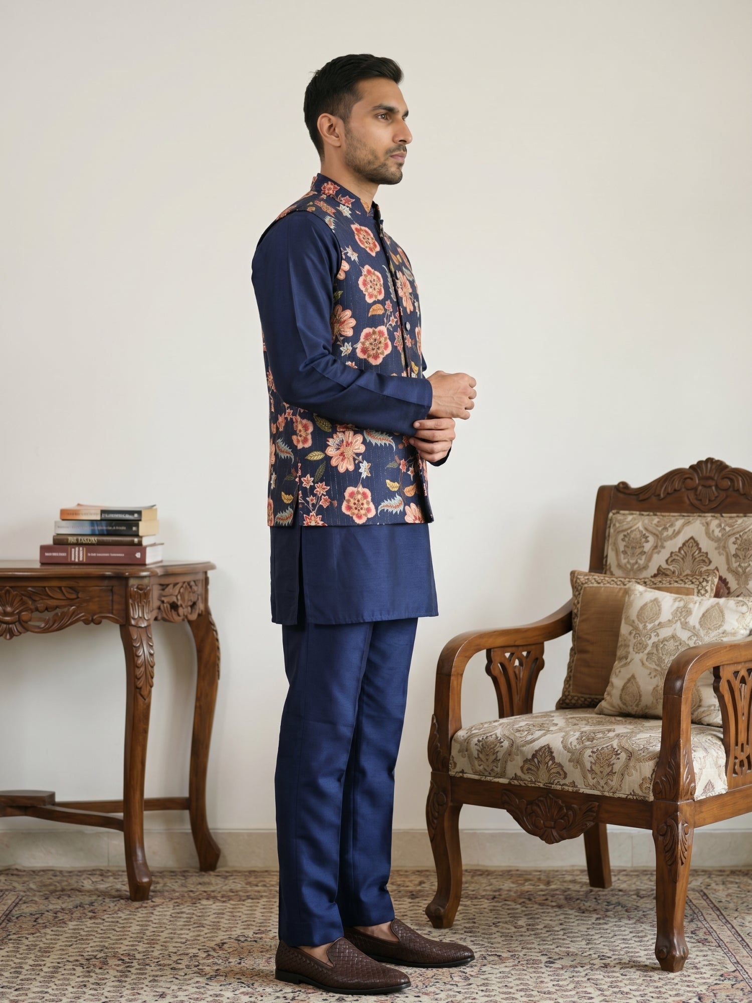 DesiQlo Men Printed Nehru Jacket and Kurta Pyjama Set - - 65KPWC_5586N