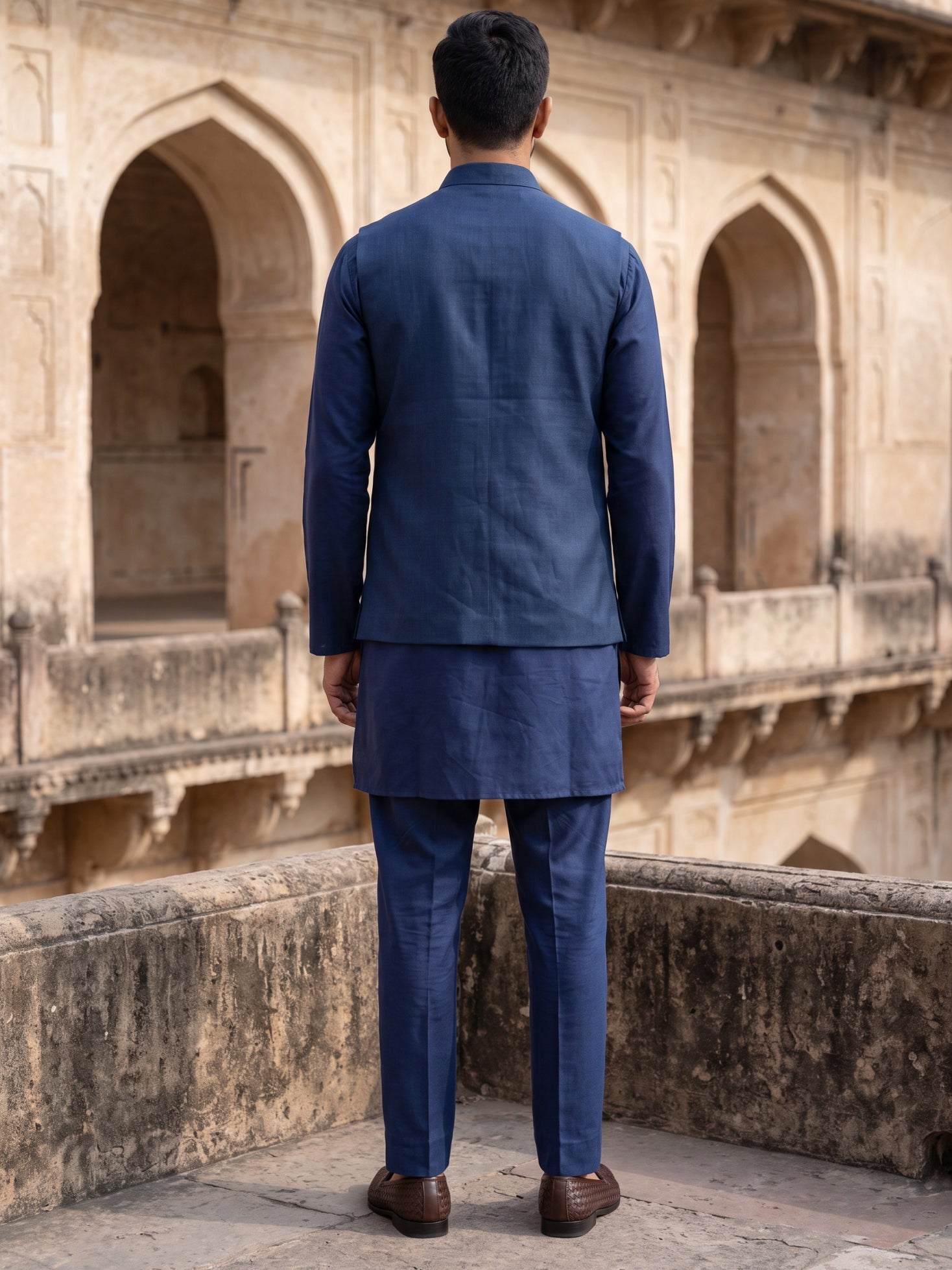 DesiQlo Men Embroidered Nehru Jacket and Kurta Pyjama S - 65KPWC_5586N