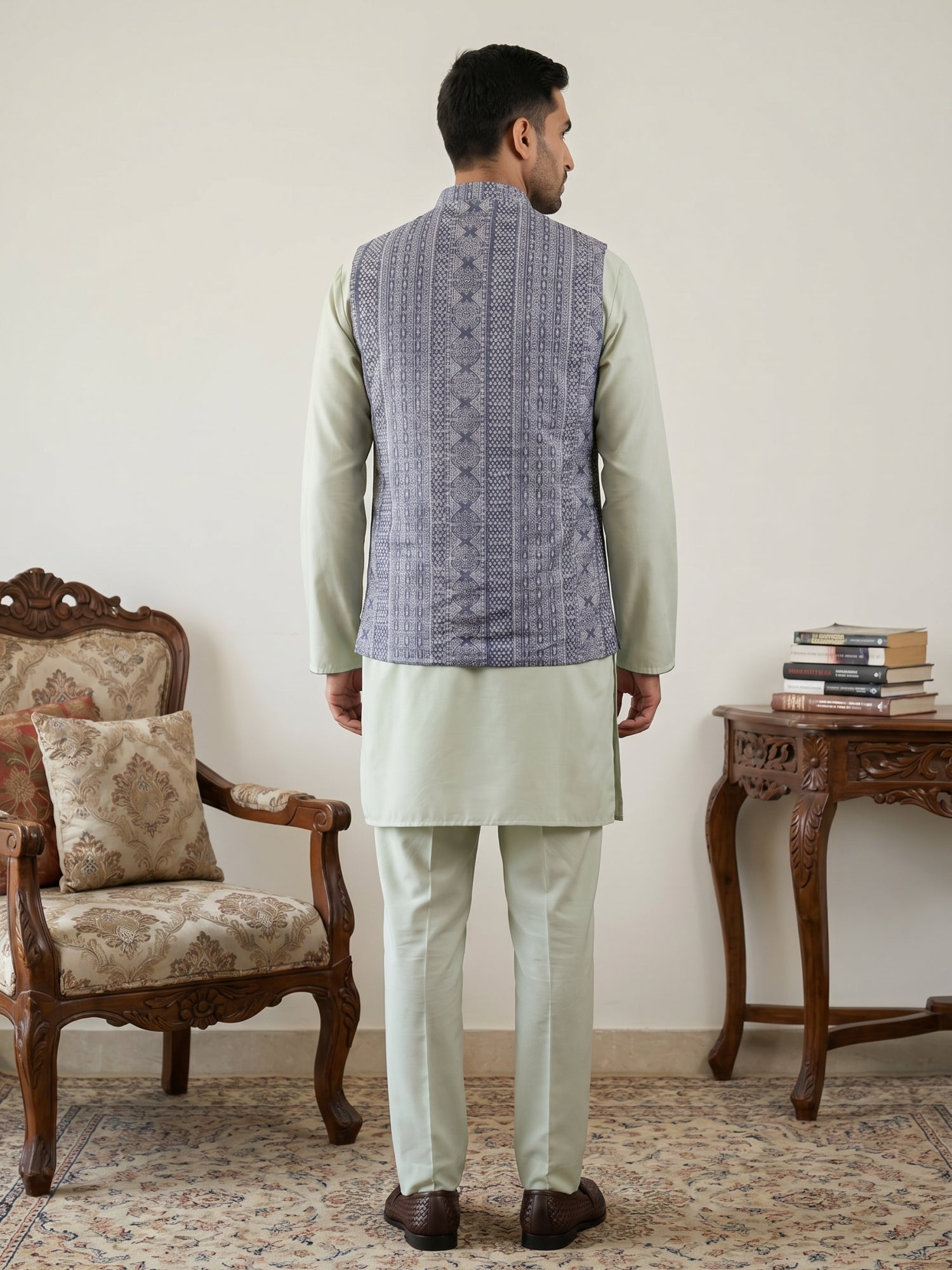 DesiQlo Men Embroidered Nehru Jacket and Kurta Pyjama S - 65 72blue