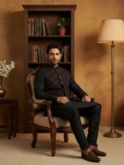 Men's Velvet Nehru Jacket With Solid Kurta Pyjama. ( 65KPWC 592B 4151Purple )