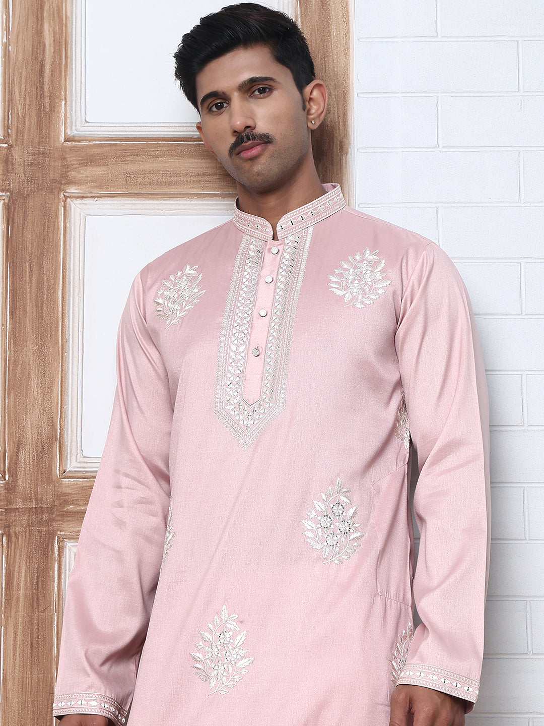 DesiQlo Men Embroidered Kurta Pyjama Set - Pink - 65KP_P_5329Pink_S