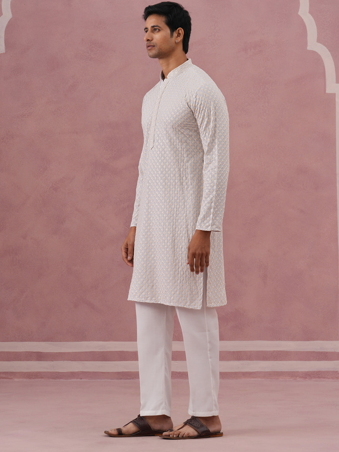 DesiQlo Men Embroidered Kurta Pyjama Set - Grey - 65KP_P_5330Grey_S