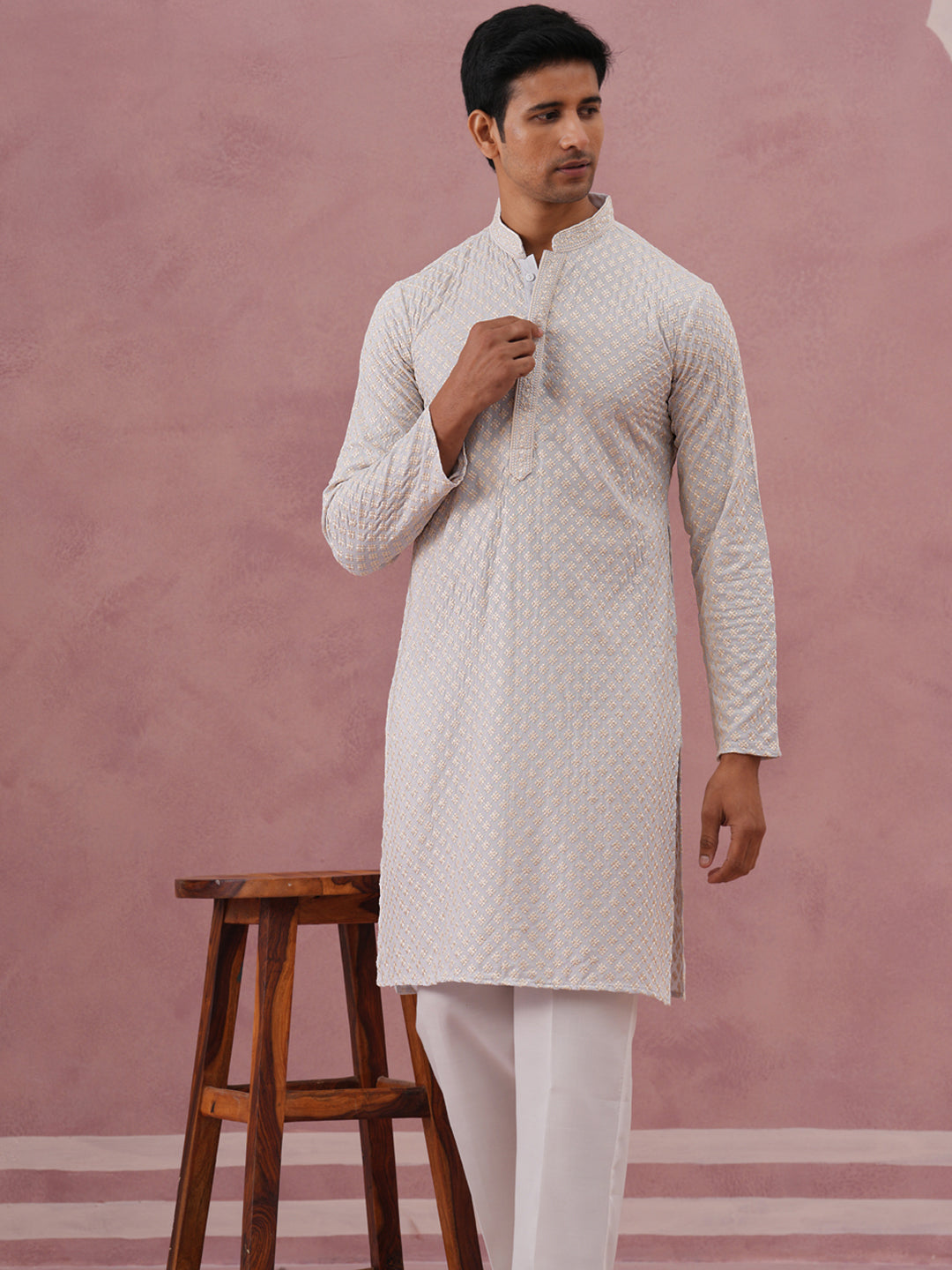DesiQlo Men Embroidered Kurta Pyjama Set - Grey - 65KP_P_5330Grey_S
