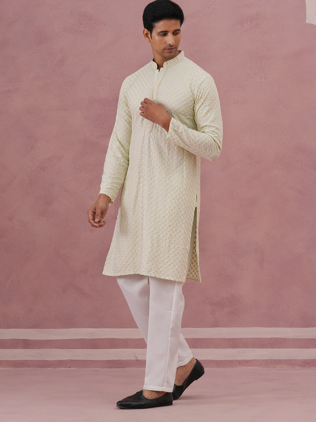 DesiQlo Men Embroidered Kurta Pyjama Set - Green - 65KP_P_5330Pista_S