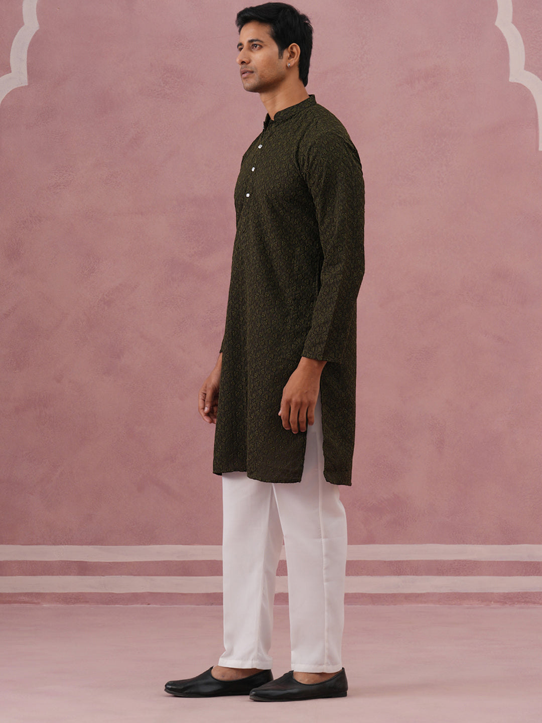 DesiQlo Men Embroidered Kurta Pyjama Set - Green - 65KP_P_5334Olive_S