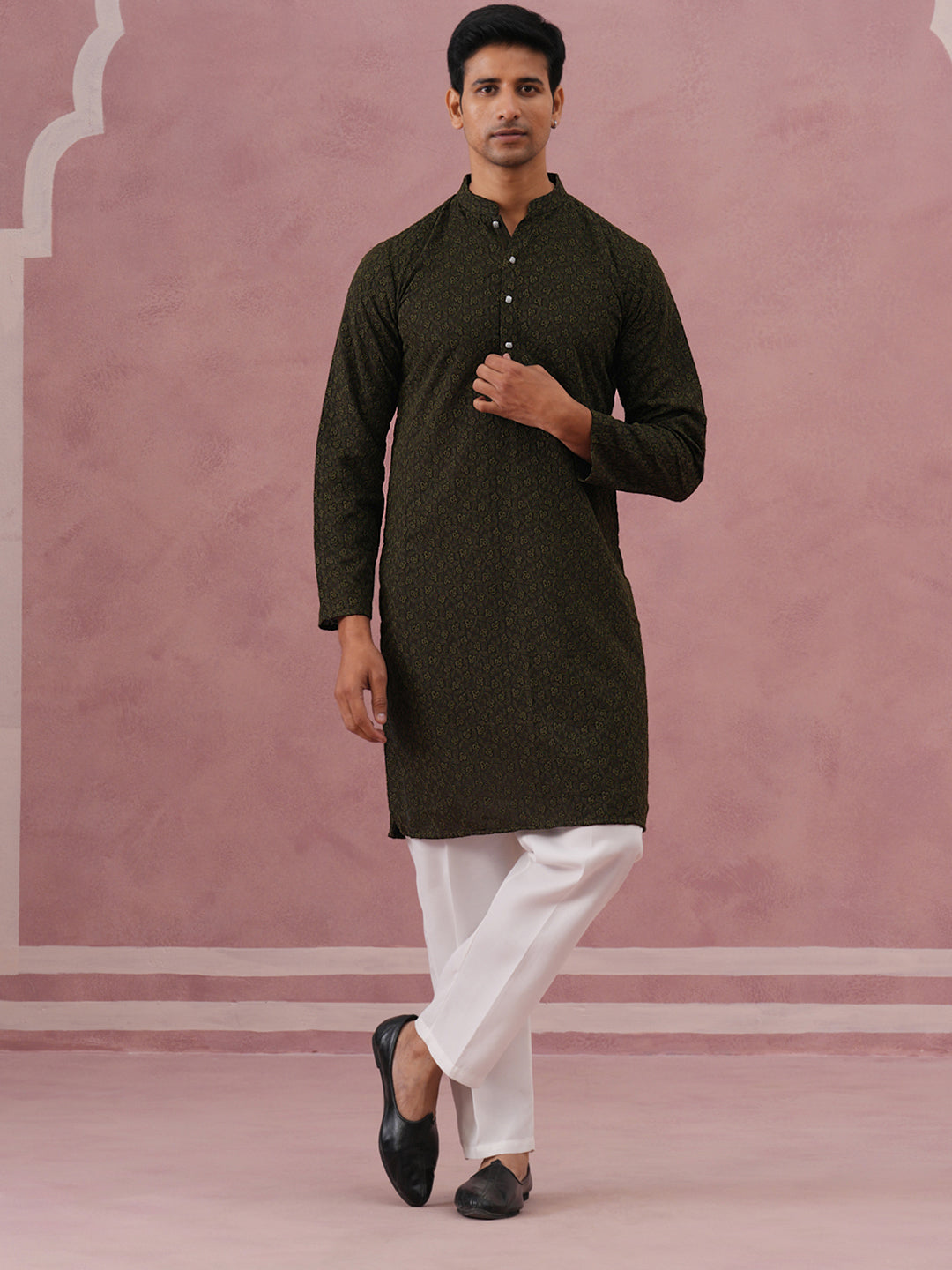 DesiQlo Men Embroidered Kurta Pyjama Set - Green - 65KP_P_5334Olive_S
