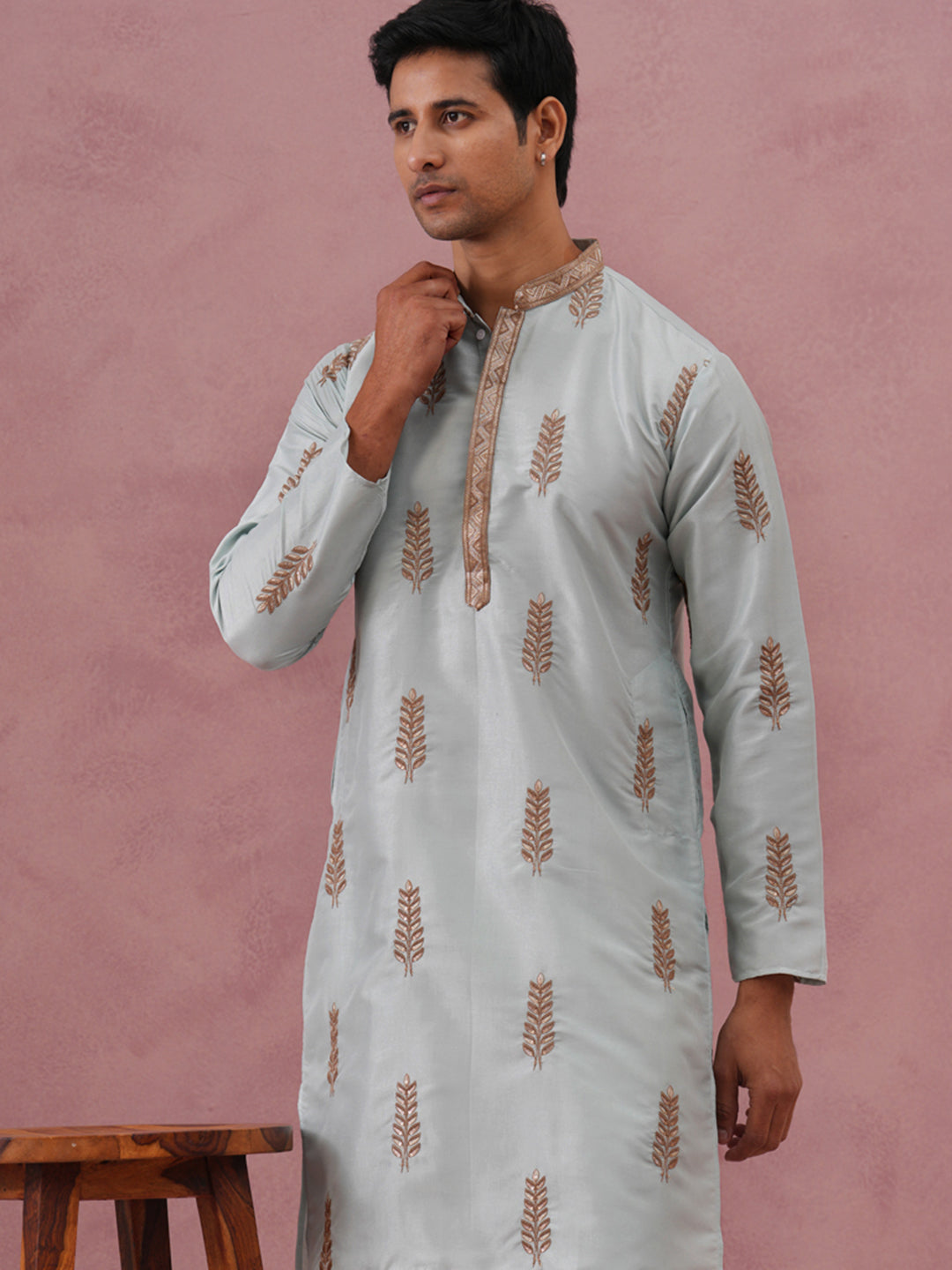 DesiQlo Men Embroidered Kurta Pyjama Set - Blue - 65KP_P_5336Sky_S