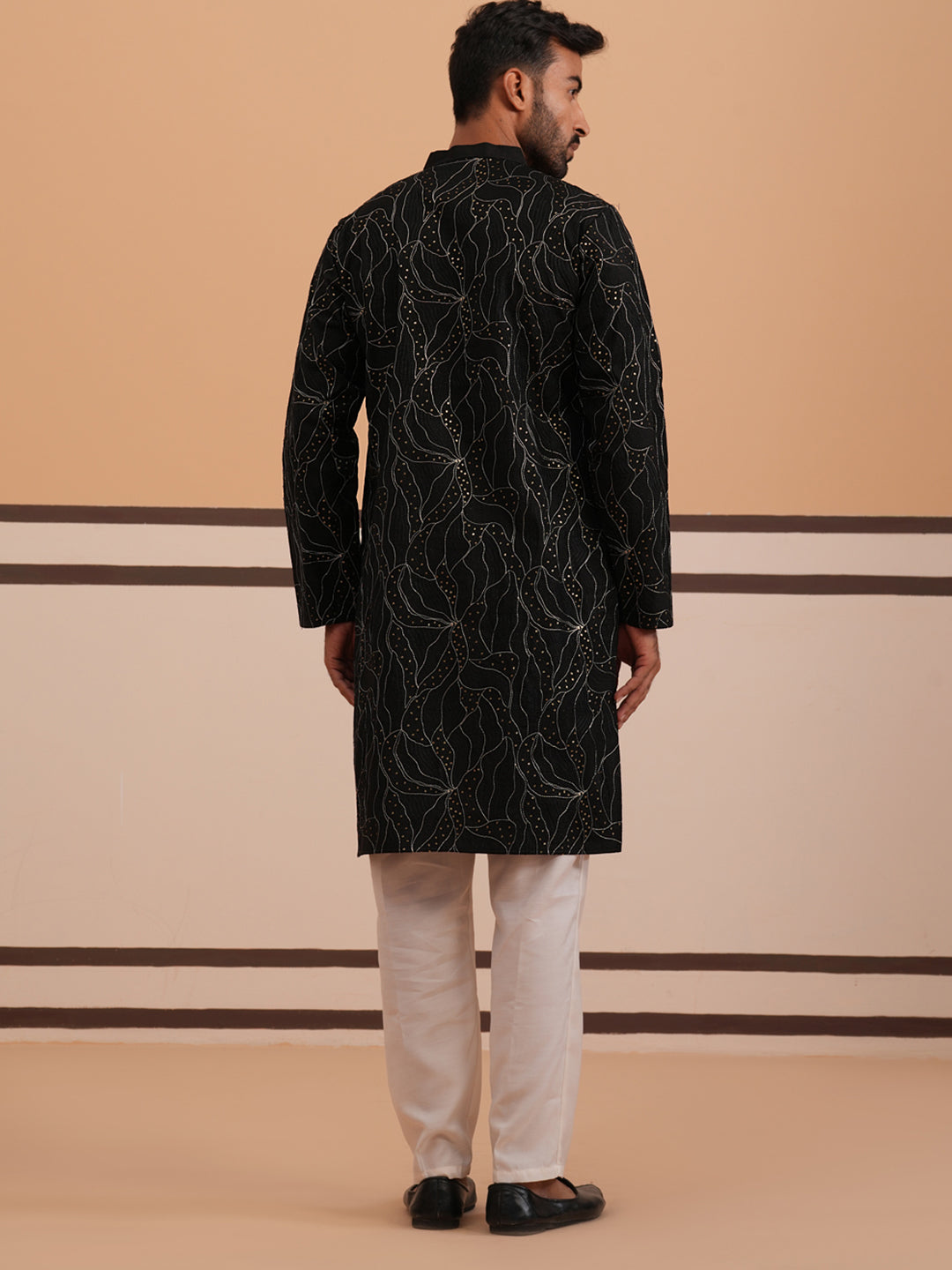 DesiQlo Men Embroidered Kurta Pyjama Set - Black - 65KP_P_5340Black_S