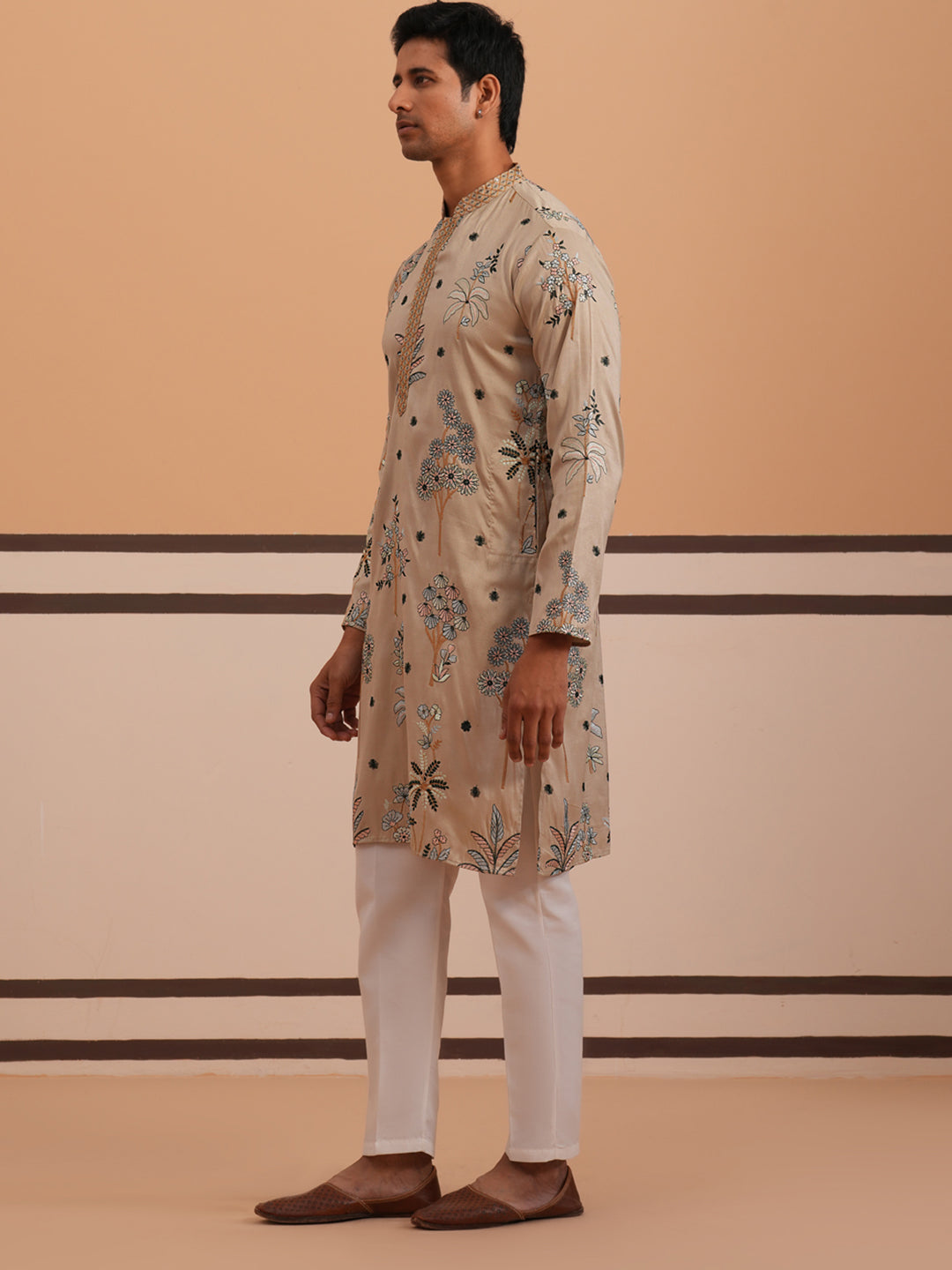 DesiQlo Men Embroidered Kurta Pyjama Set - Beige - 65KP_P_5344Beige_S