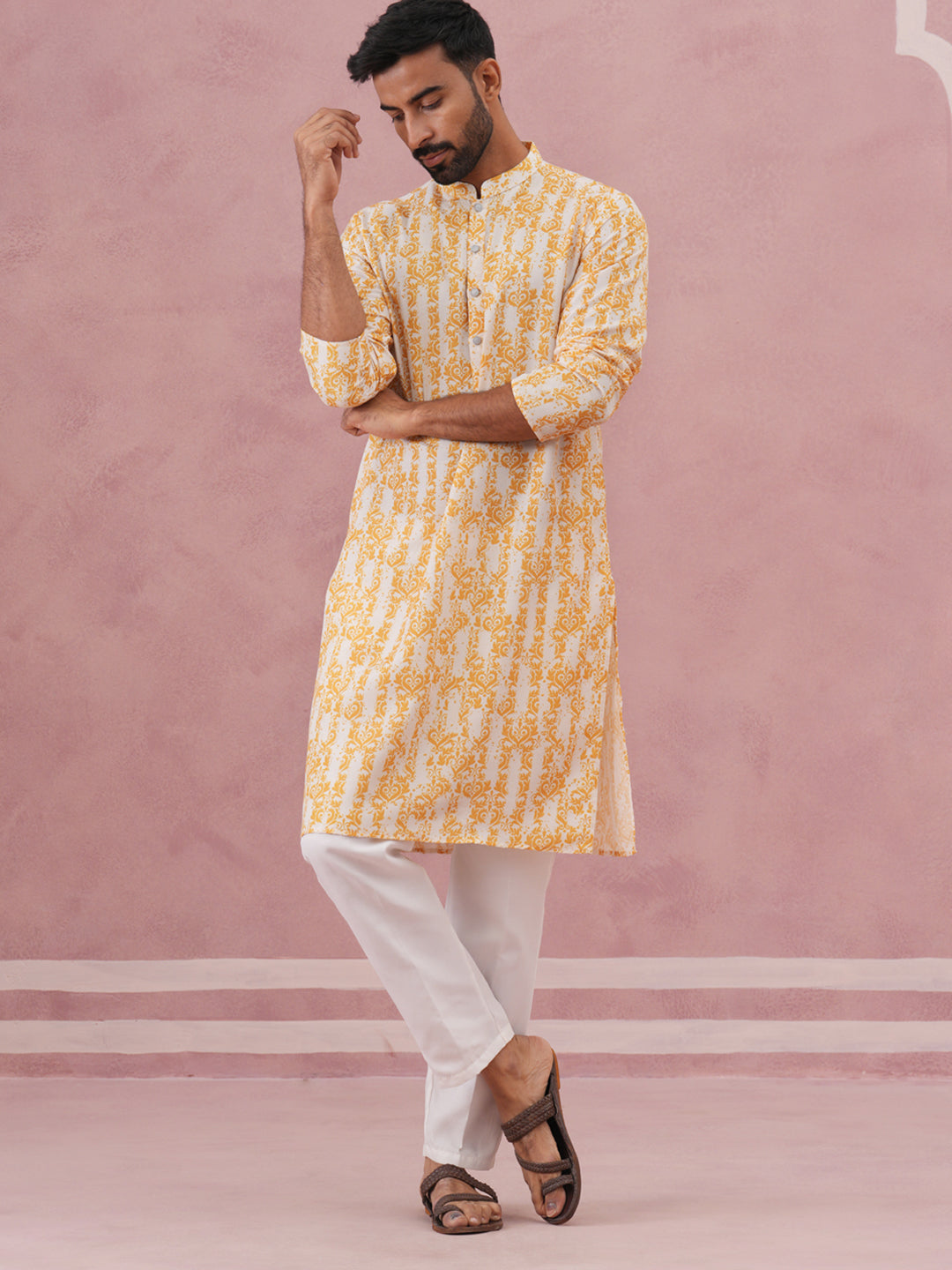 DesiQlo Men Printed Kurta Pyjama Set - Yellow - 65KP_P_5352Yellow_S