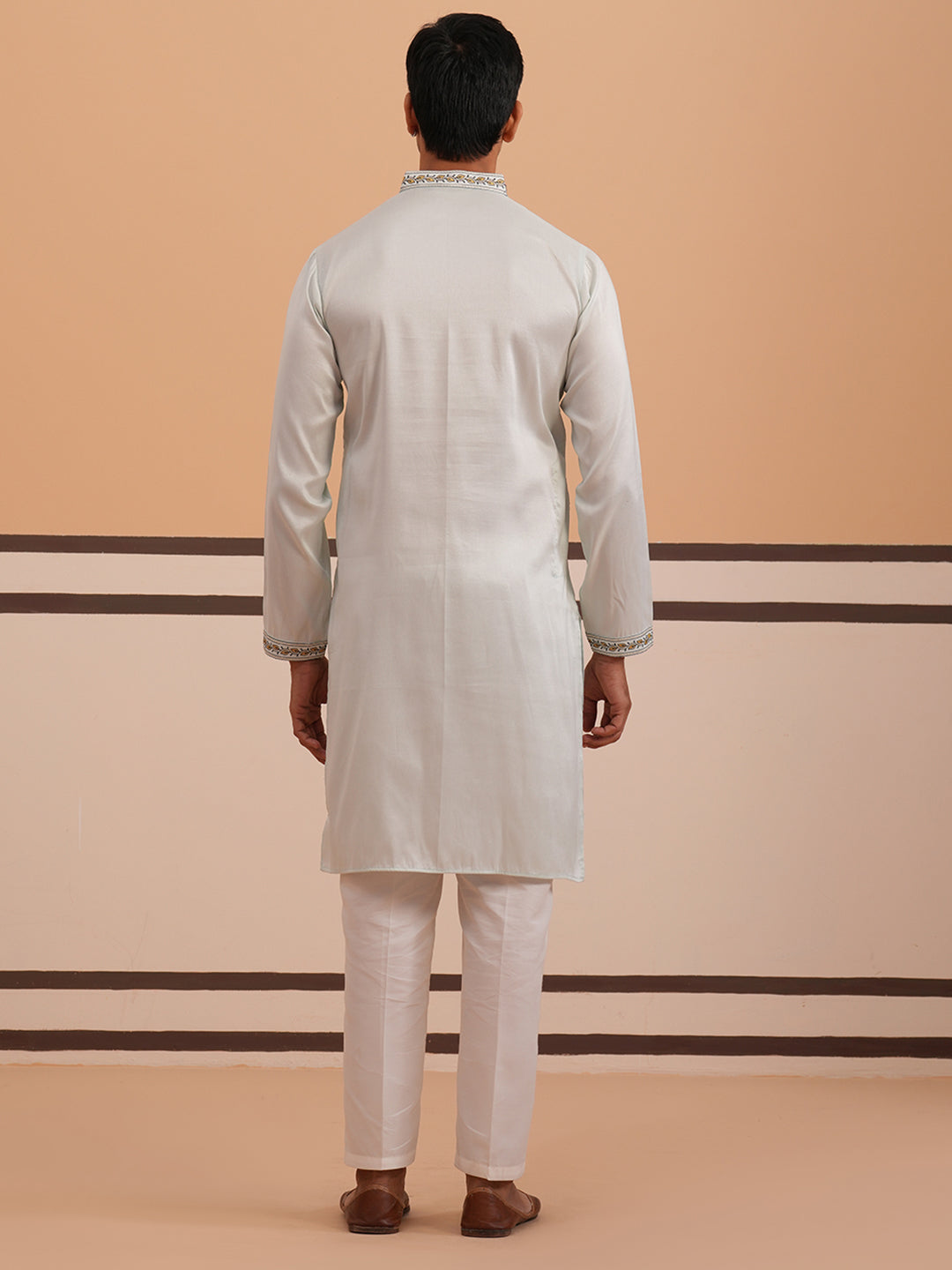 DesiQlo Men Embroidered Kurta Pyjama Set - Blue - 65KP_P_5361Blue_S