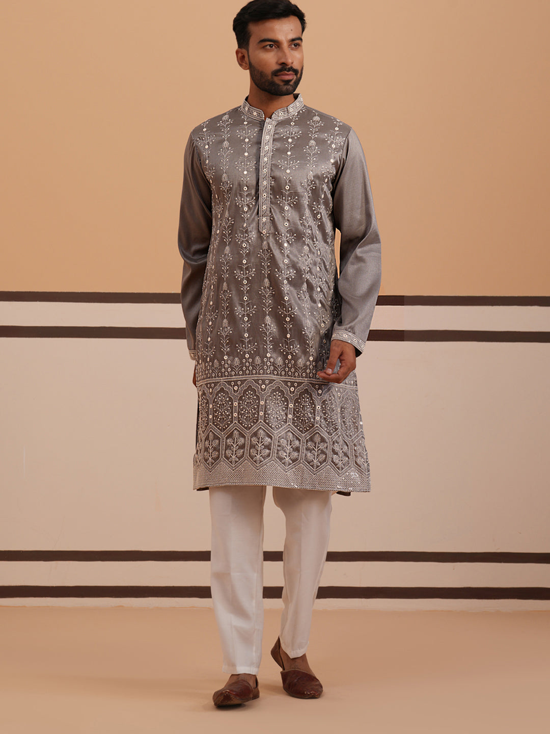 DesiQlo Men Embroidered Kurta Pyjama Set - Grey - 65KP_P_5363Grey_S