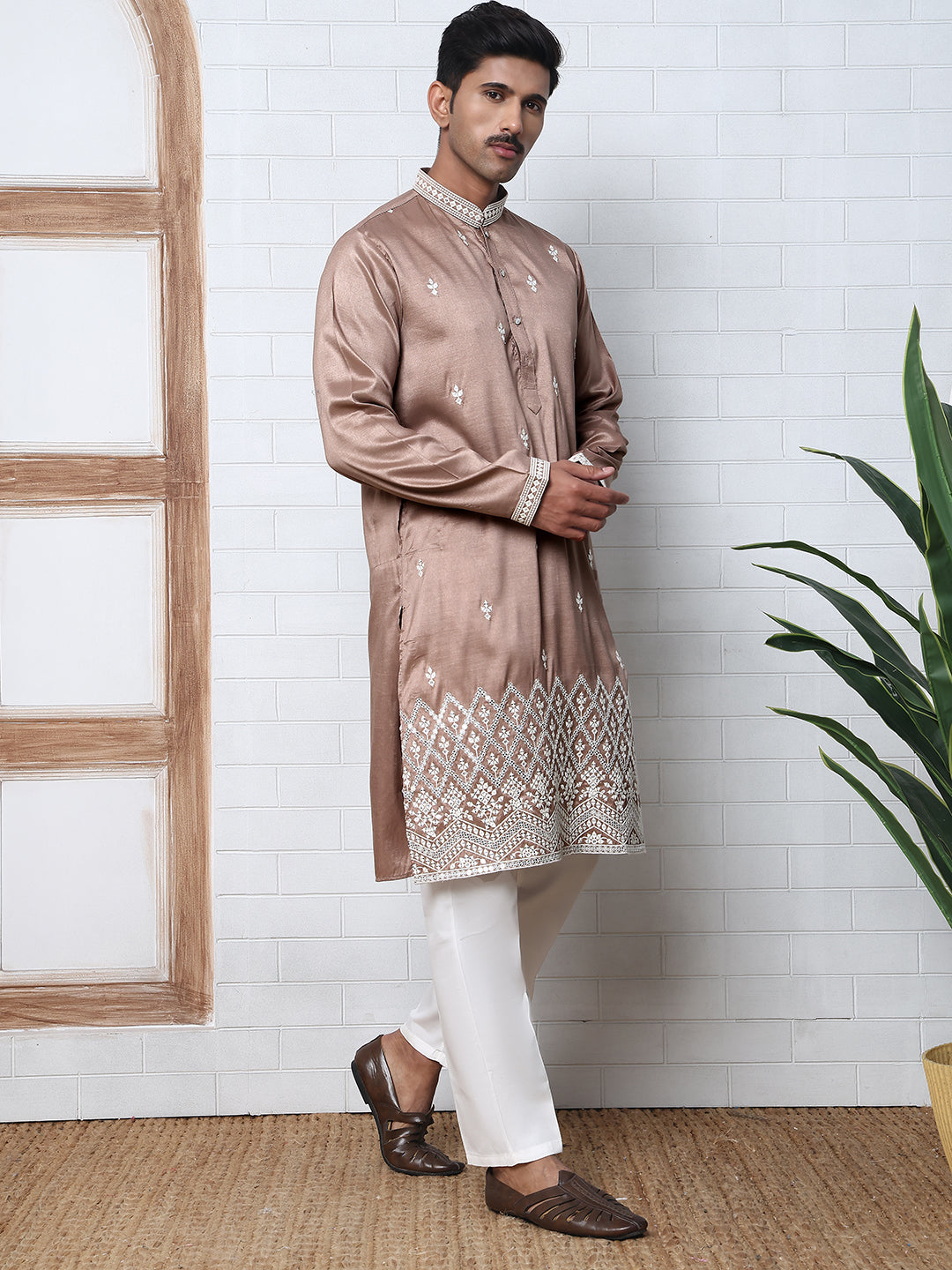 DesiQlo Men Embroidered Kurta Pyjama Set - Brown - 65KP_P_5371Brown_S