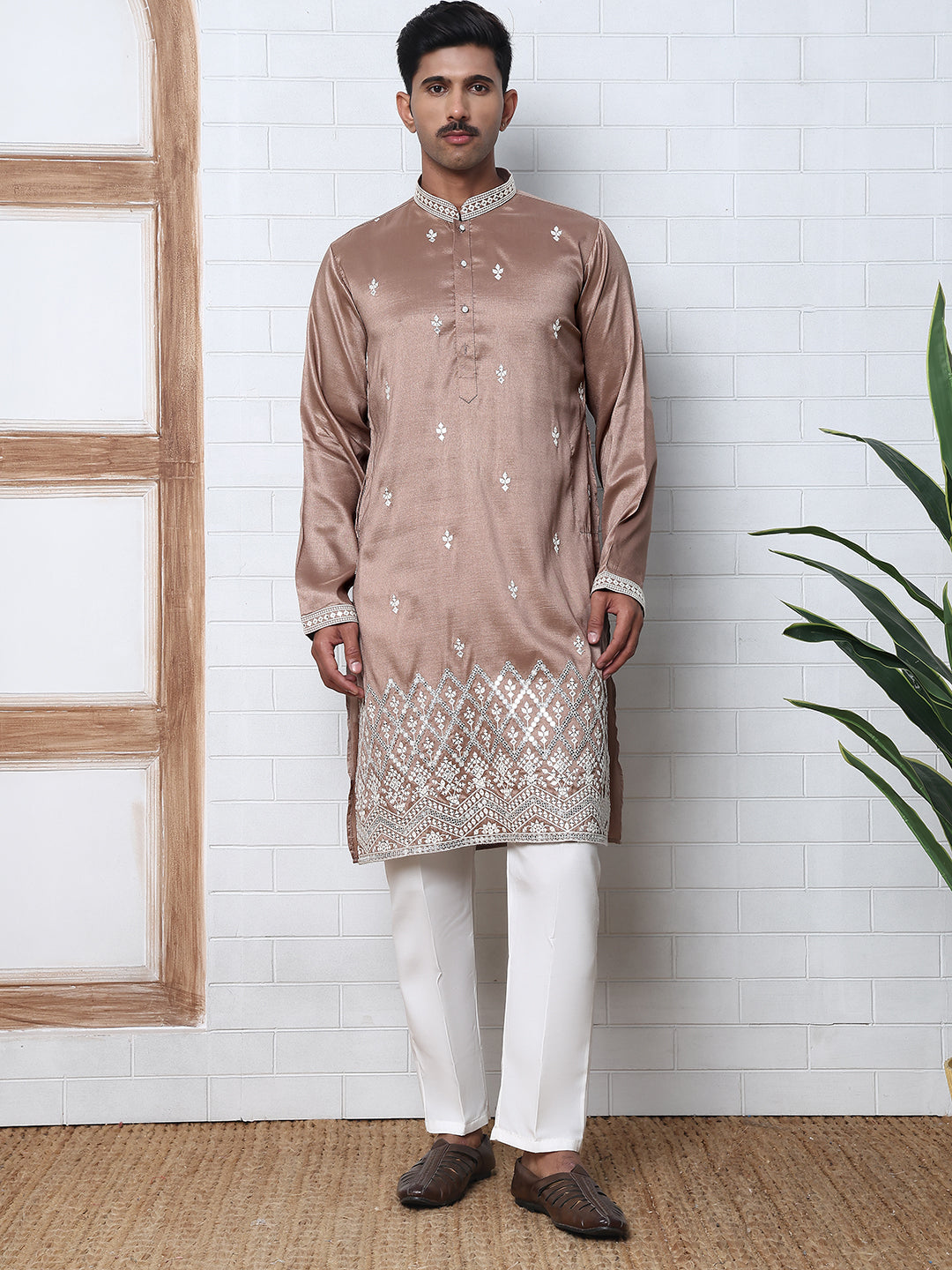 DesiQlo Men Embroidered Kurta Pyjama Set - Brown - 65KP_P_5371Brown_S