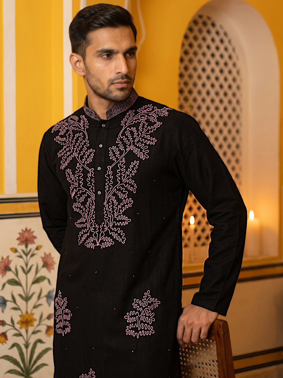 DesiQlo Men Embroidered Kurta Pyjama Set - Black