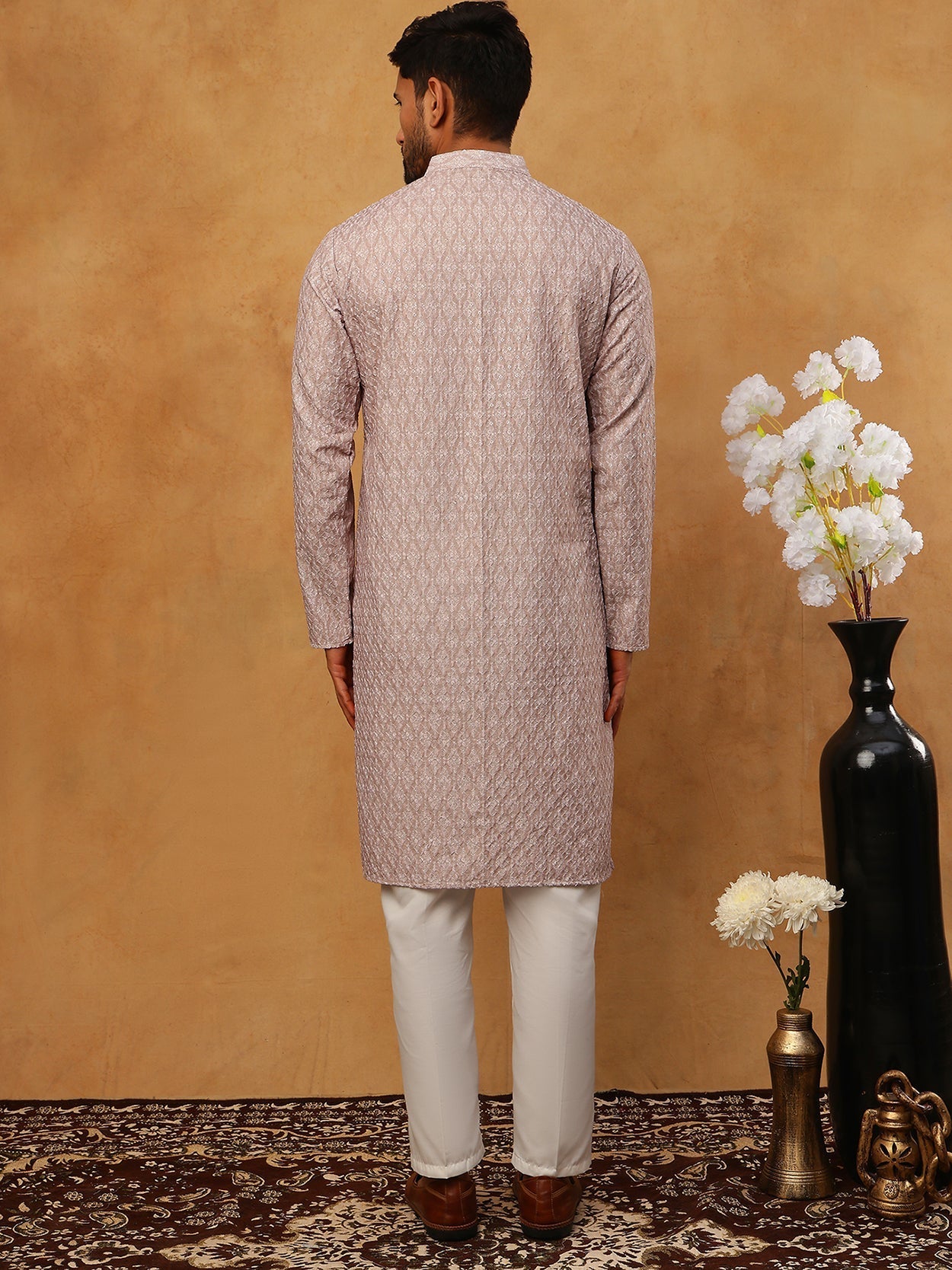 DesiQlo Men Floral Kurta Pyjama Set - Beige