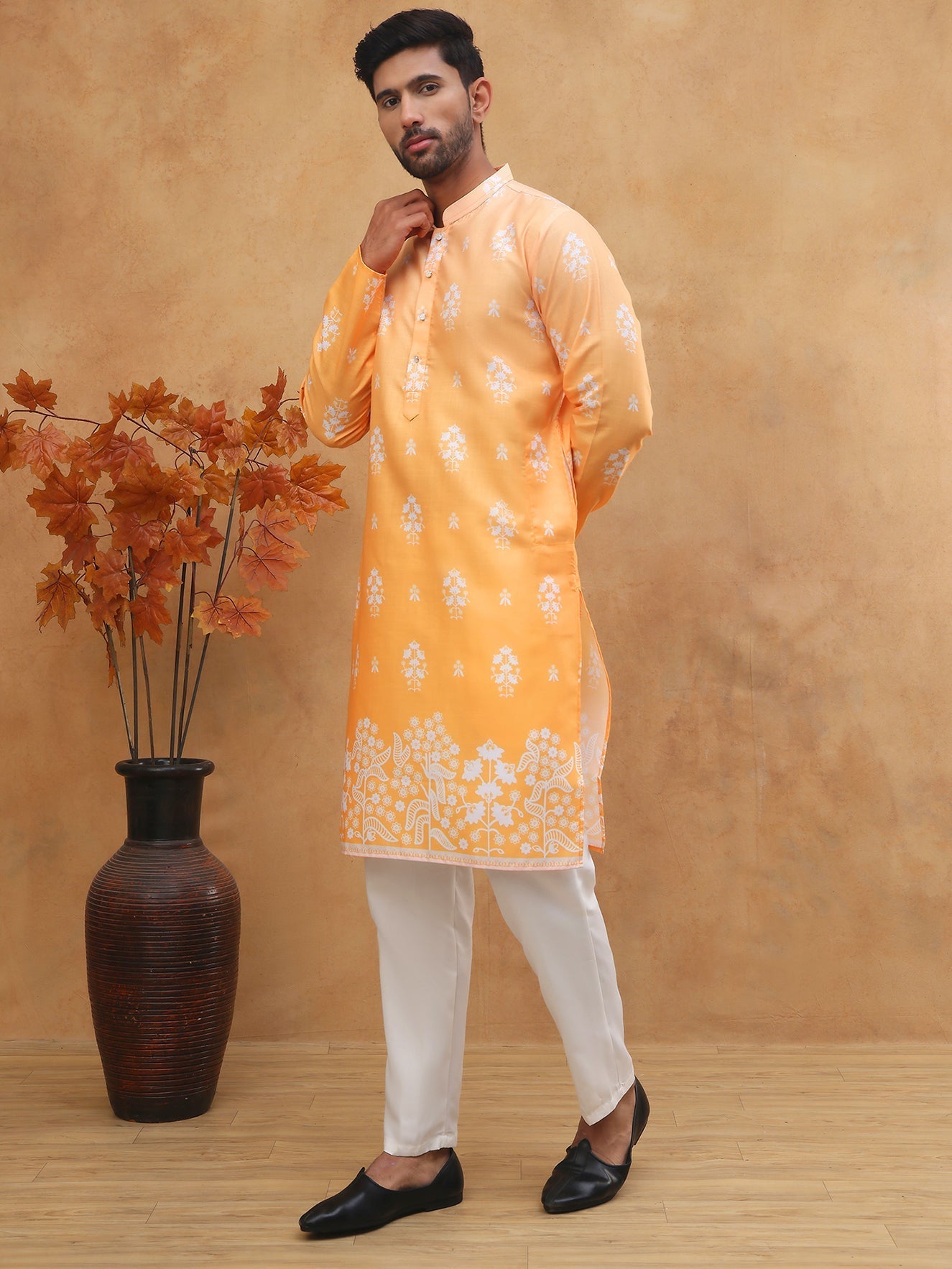 DesiQlo Men Floral Kurta Pyjama Set - Orange - 65KP_5405Orange_S