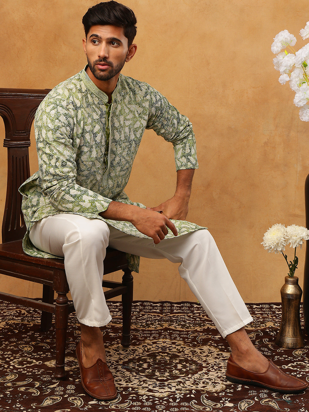 DesiQlo Men Geometric Kurta Pyjama Set - Green