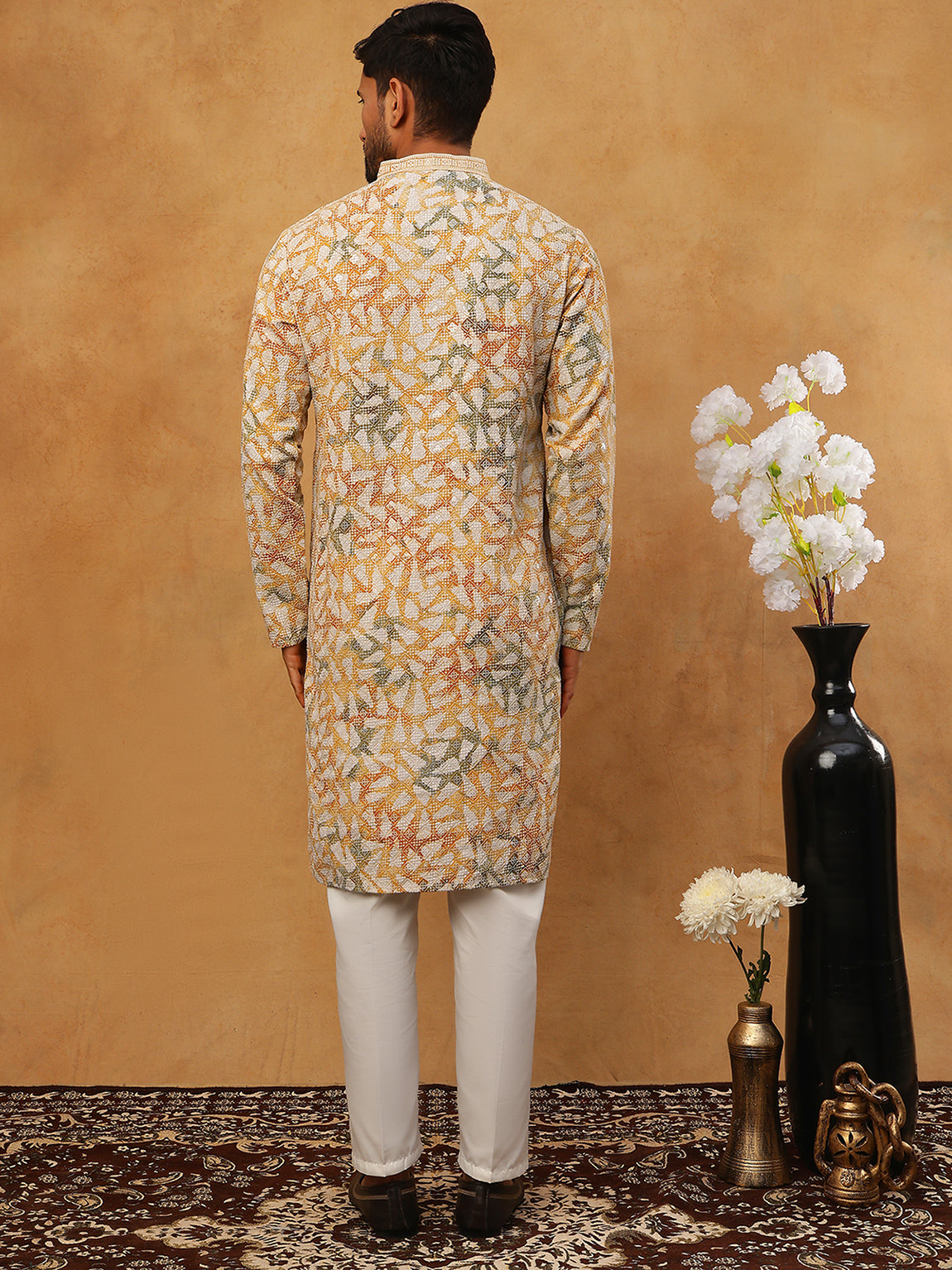 DesiQlo Men Geometric Kurta Pyjama Set - Yellow