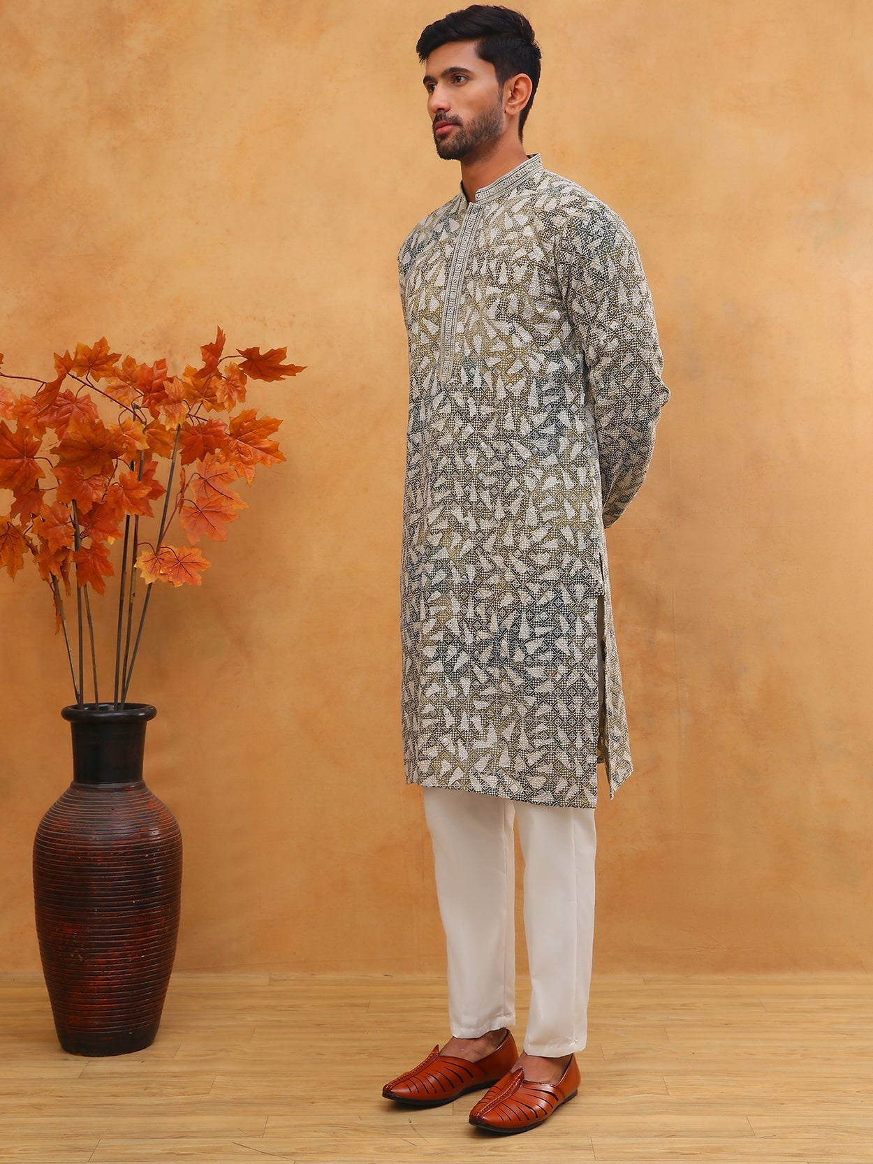DesiQlo Men Geometric Kurta Pyjama Set - Green - 65KP_5406Olive_S